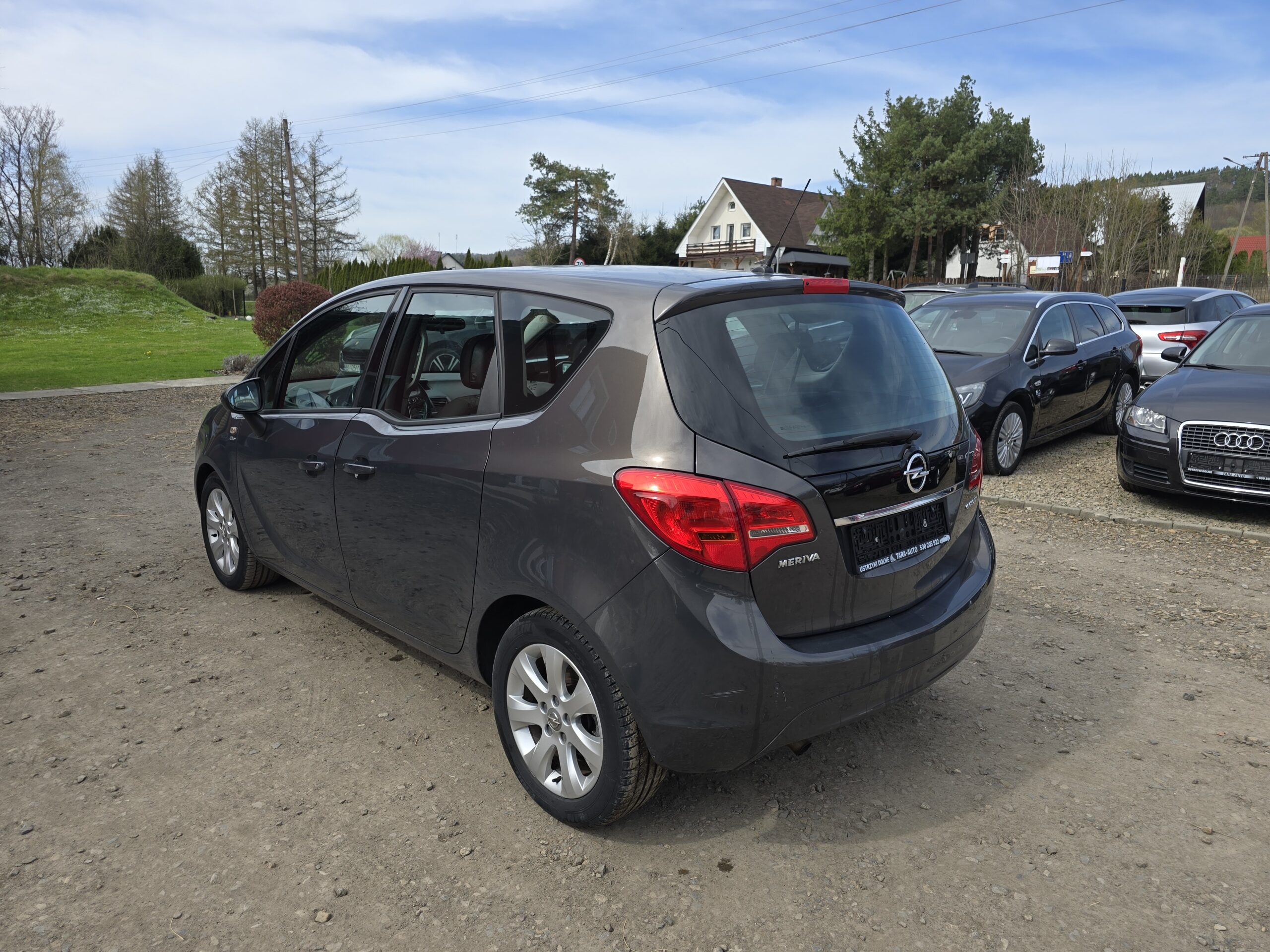 
								Opel Meriva 1.3 Cdti full									