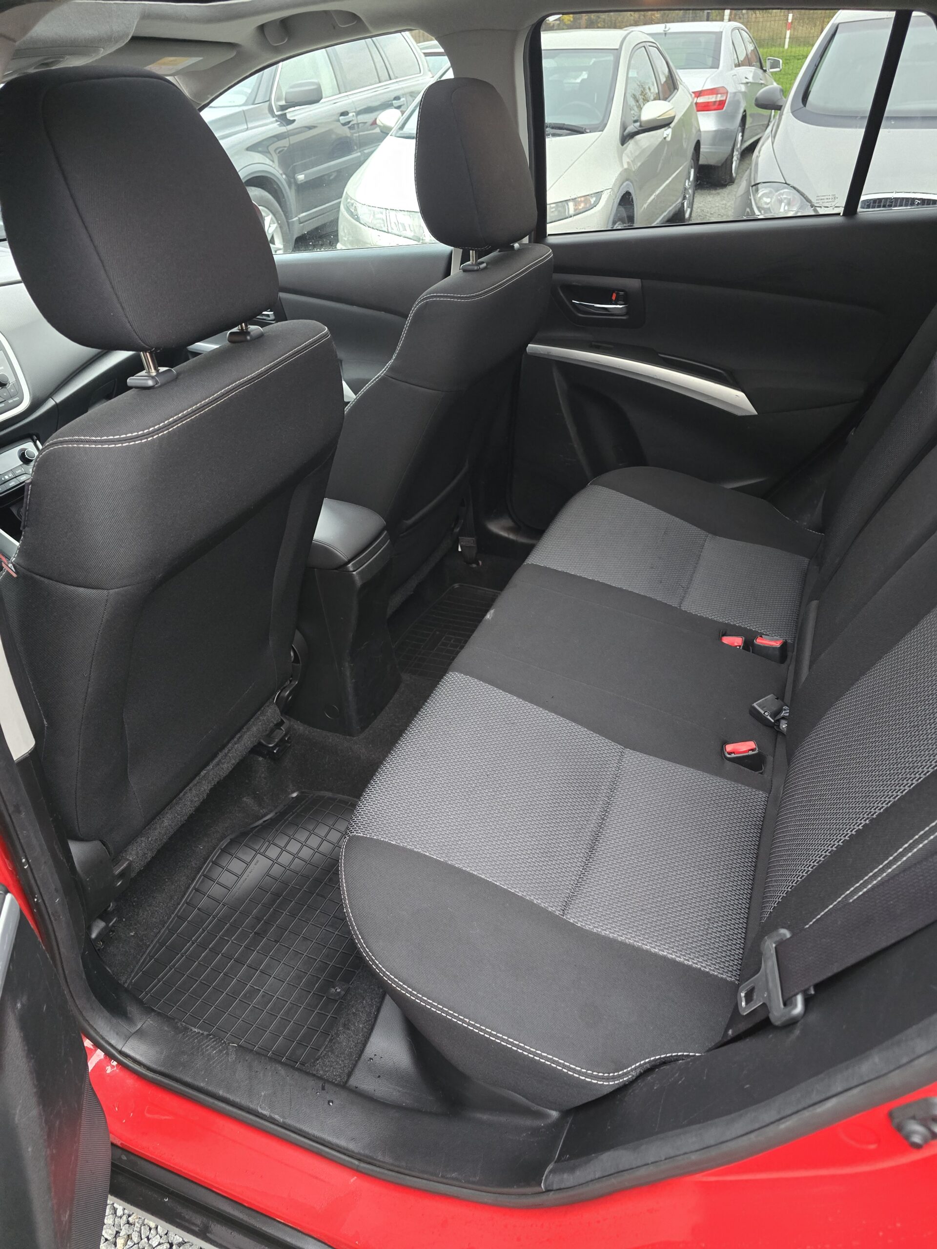 
								Suzuki Sx4 S-Cross 1.6 16v 2014r. full									