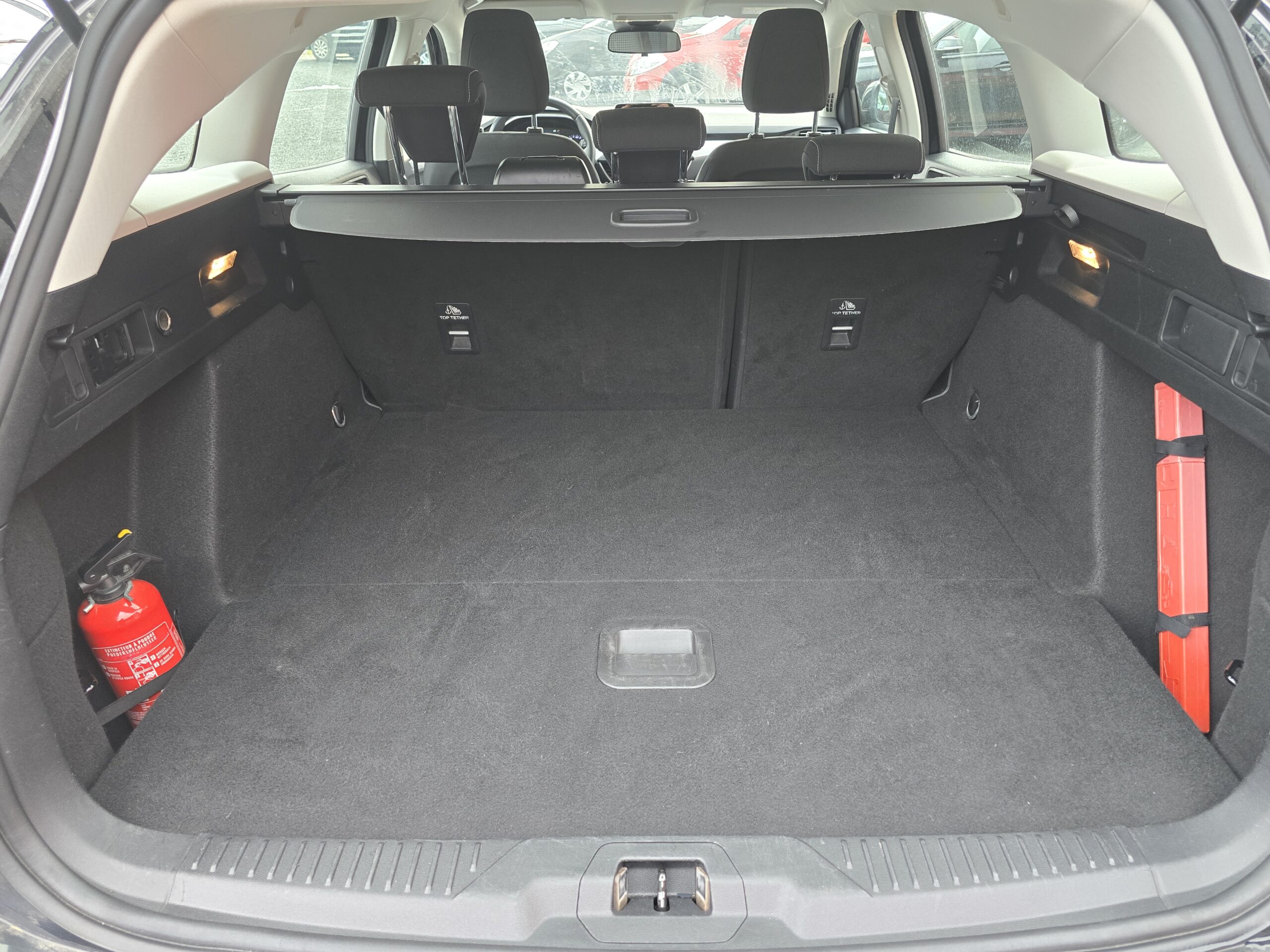 
								Ford Focus Mk4 1.0T 2019 full									