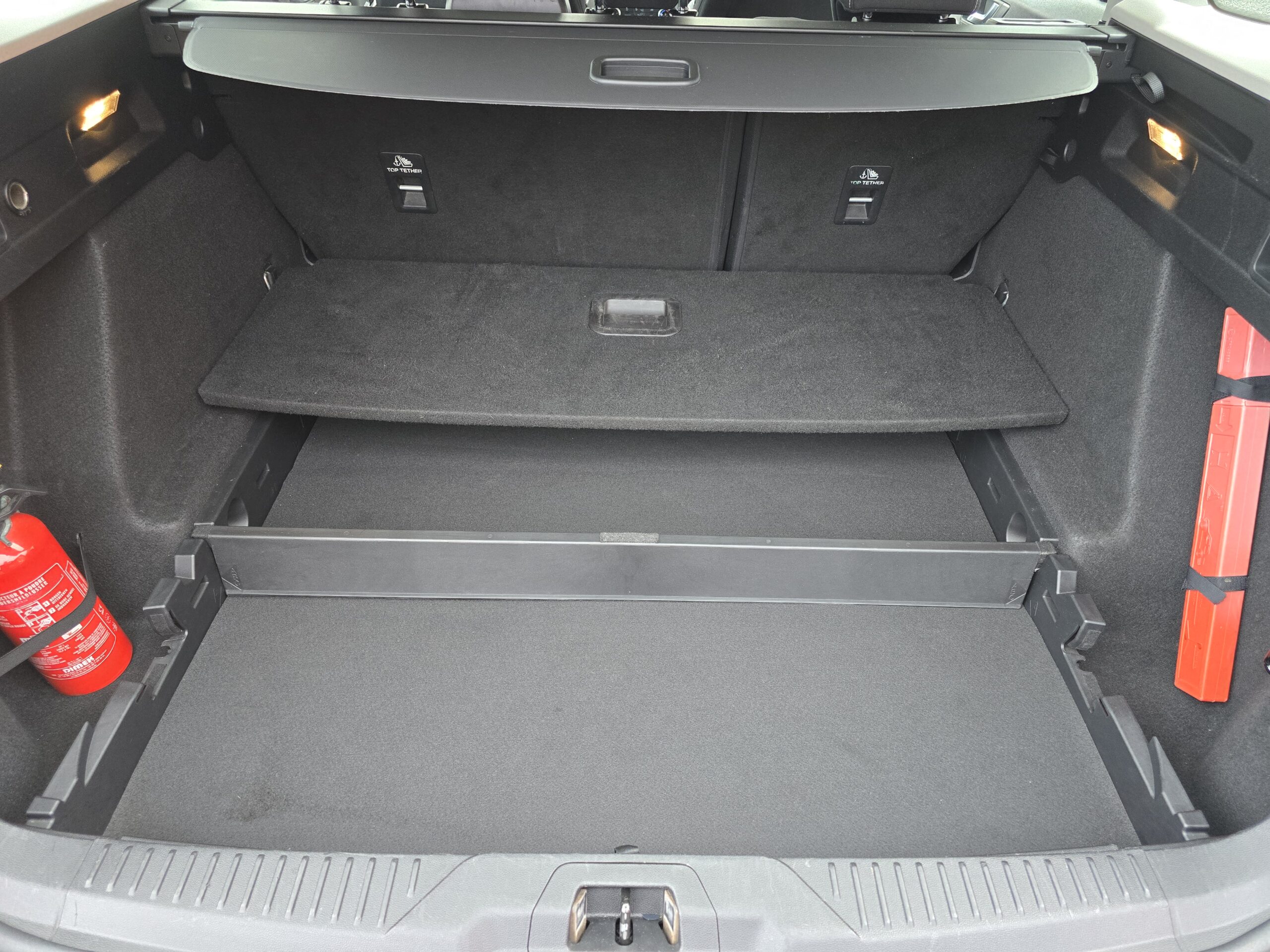 
								Ford Focus Mk4 1.0T 2019 full									