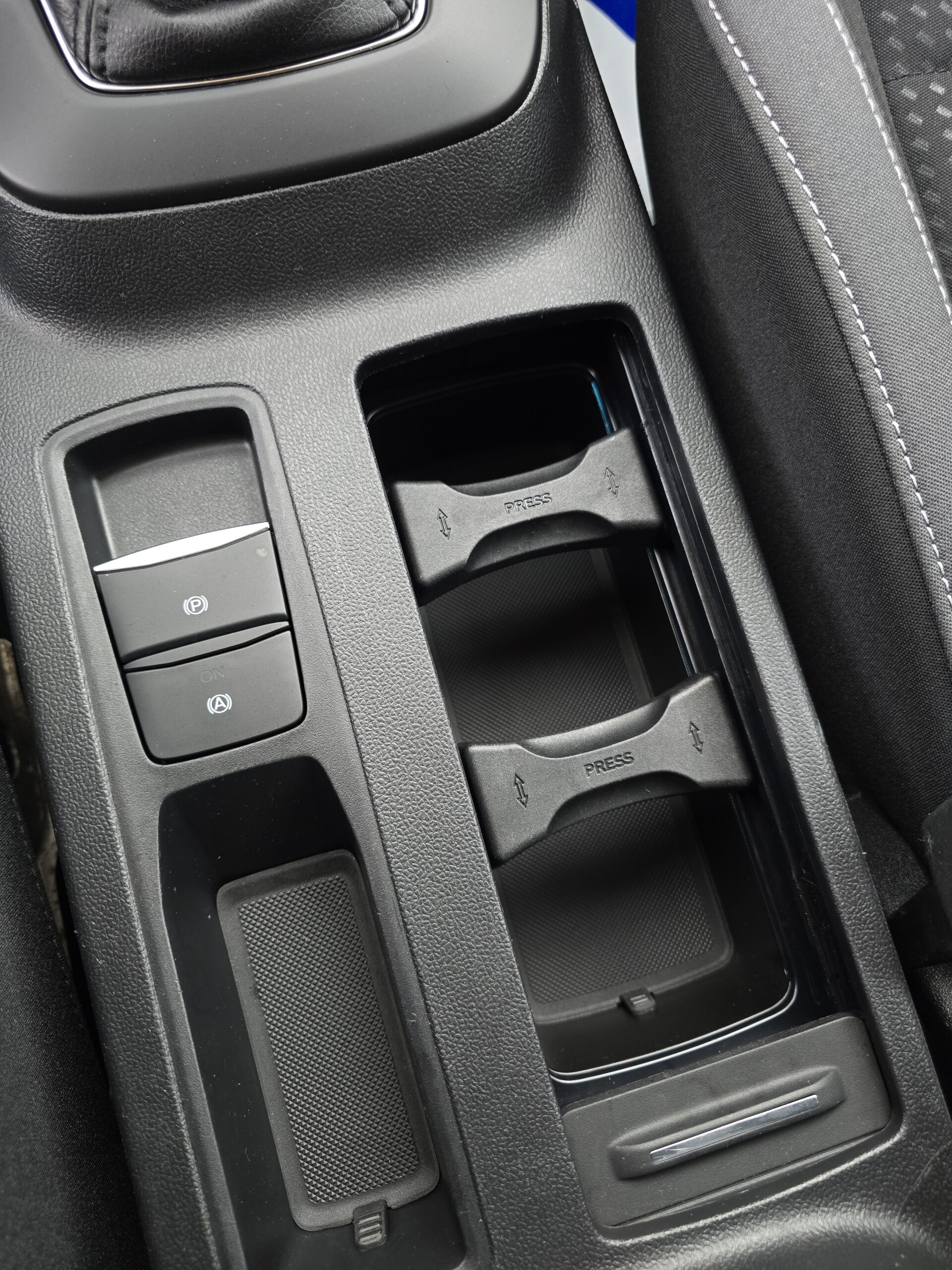 
								Ford Focus Mk4 1.0T 2019 full									