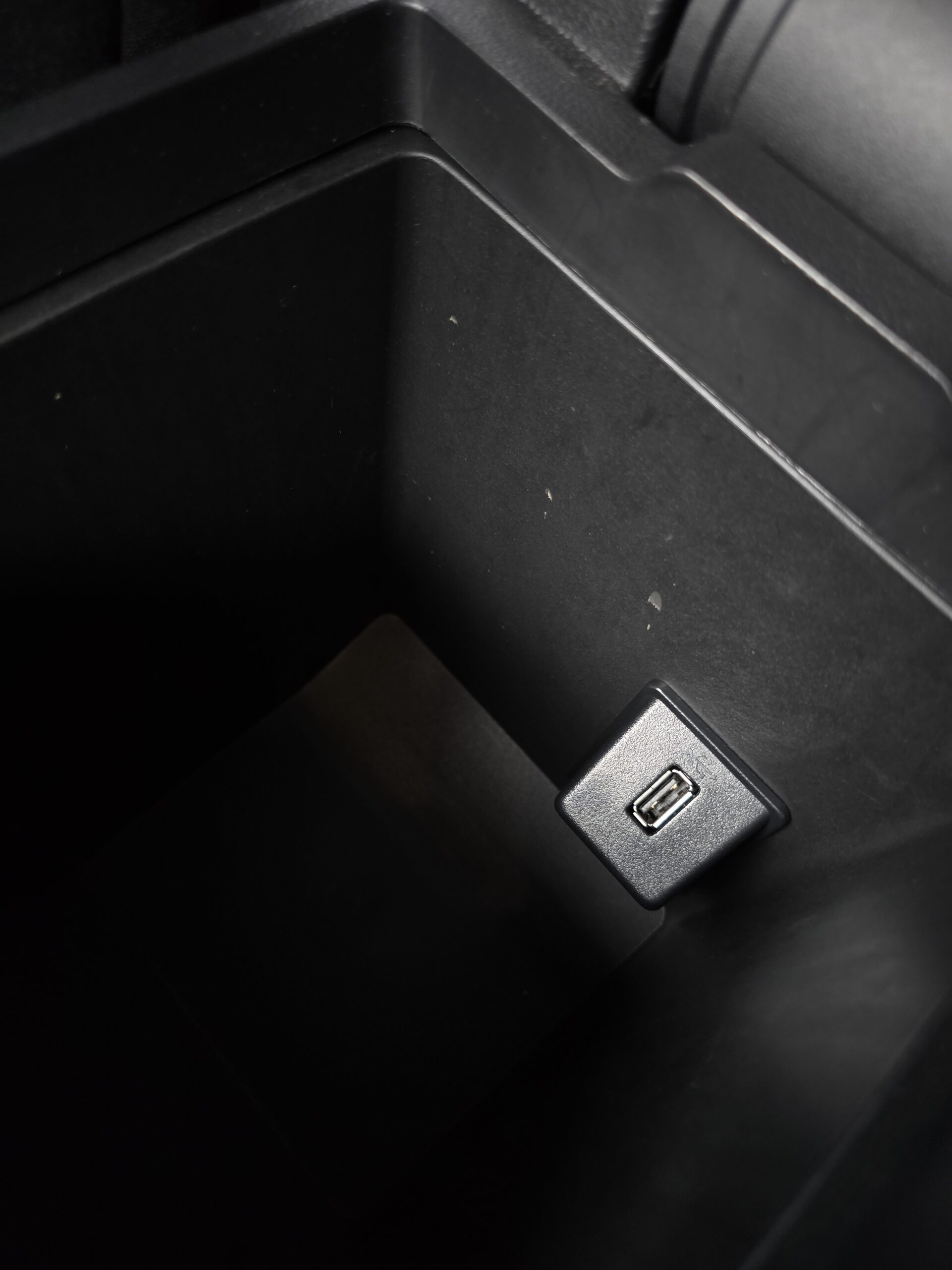 
								Ford Focus Mk4 1.0T 2019 full									