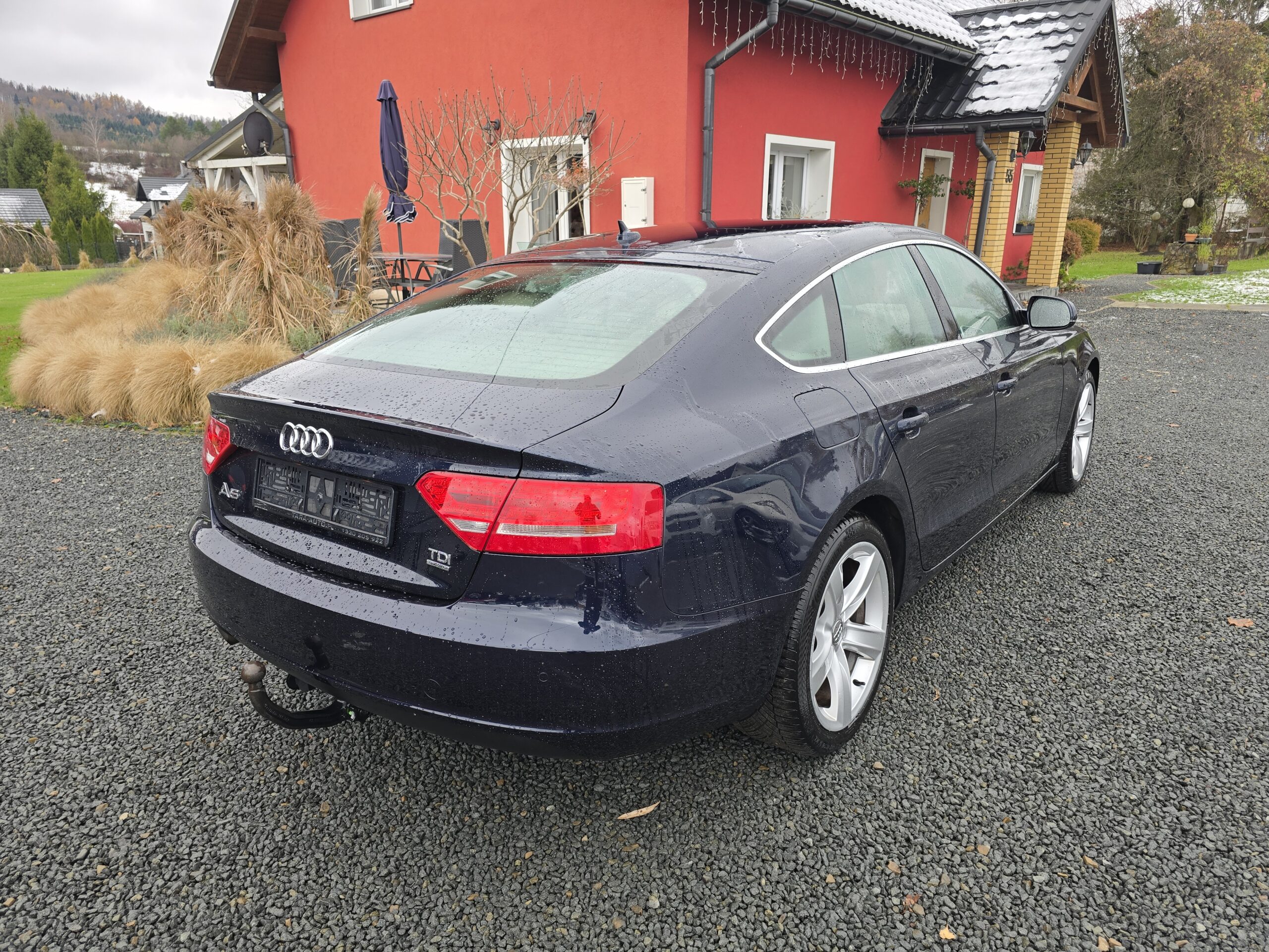 
								Audi A5 2.0TDI Quattro 2011r full									