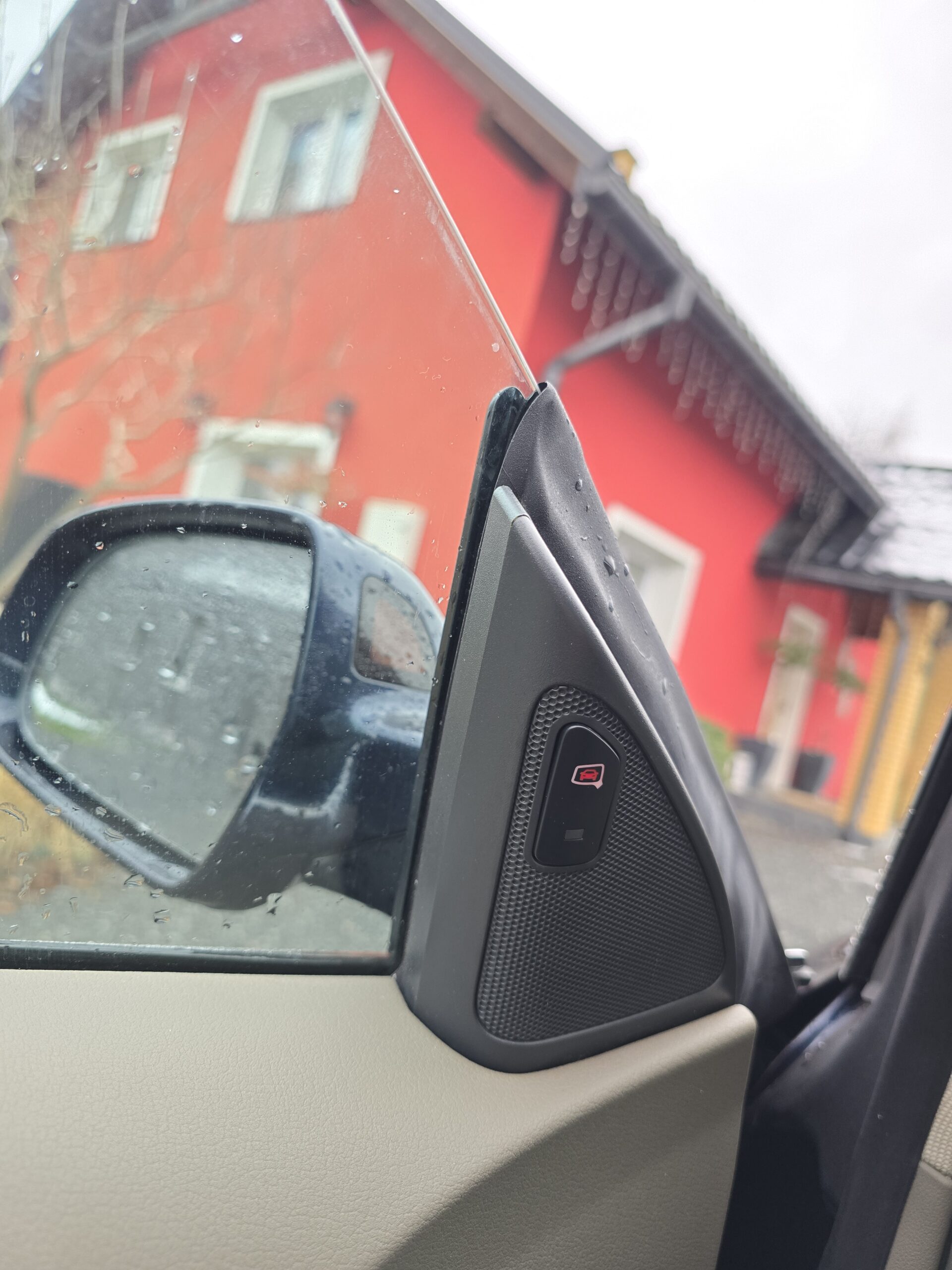 
								Audi A5 2.0TDI Quattro 2011r full									