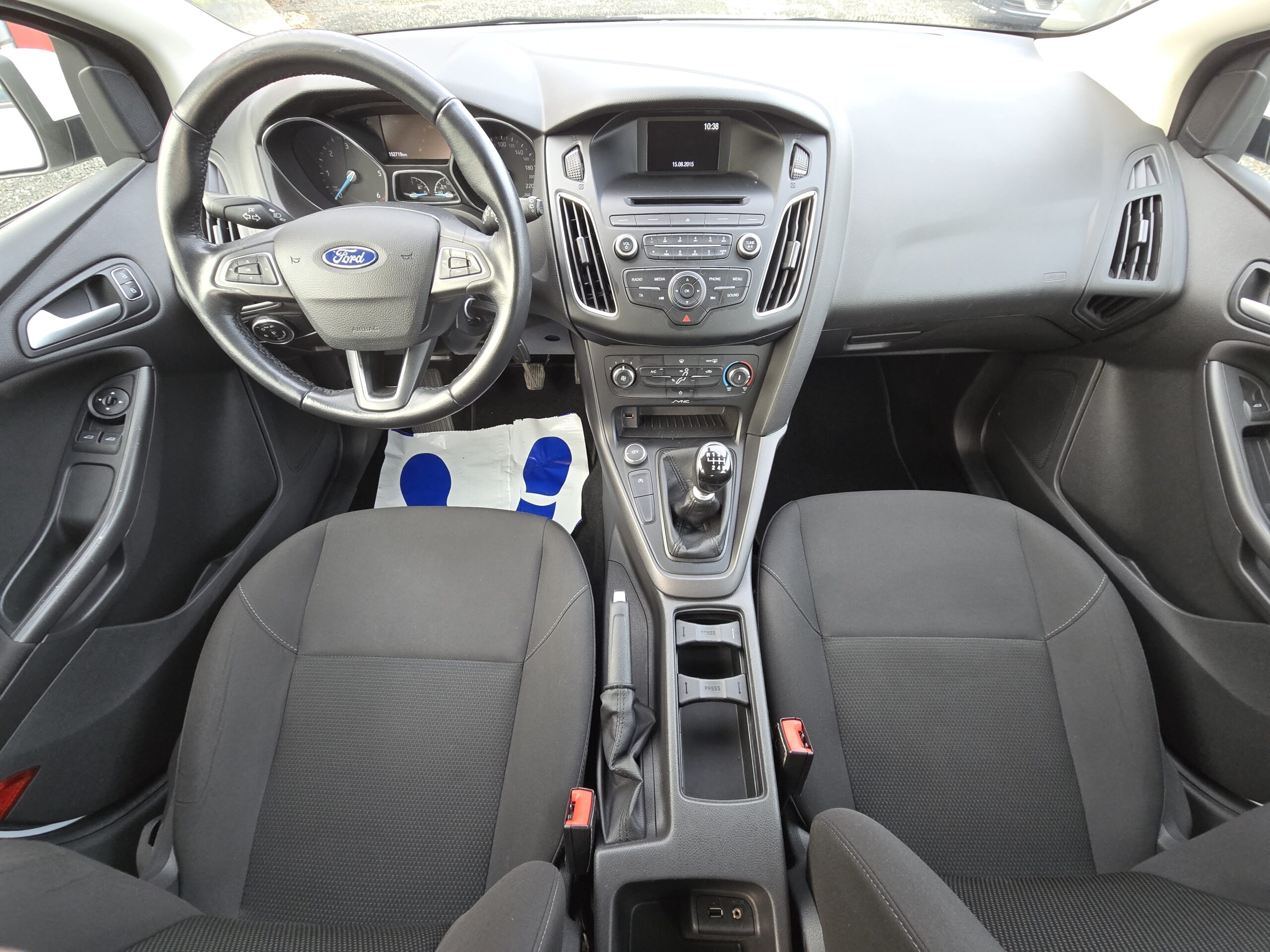 
								Ford Focus mk3 Lift 1.5 TDCI full									