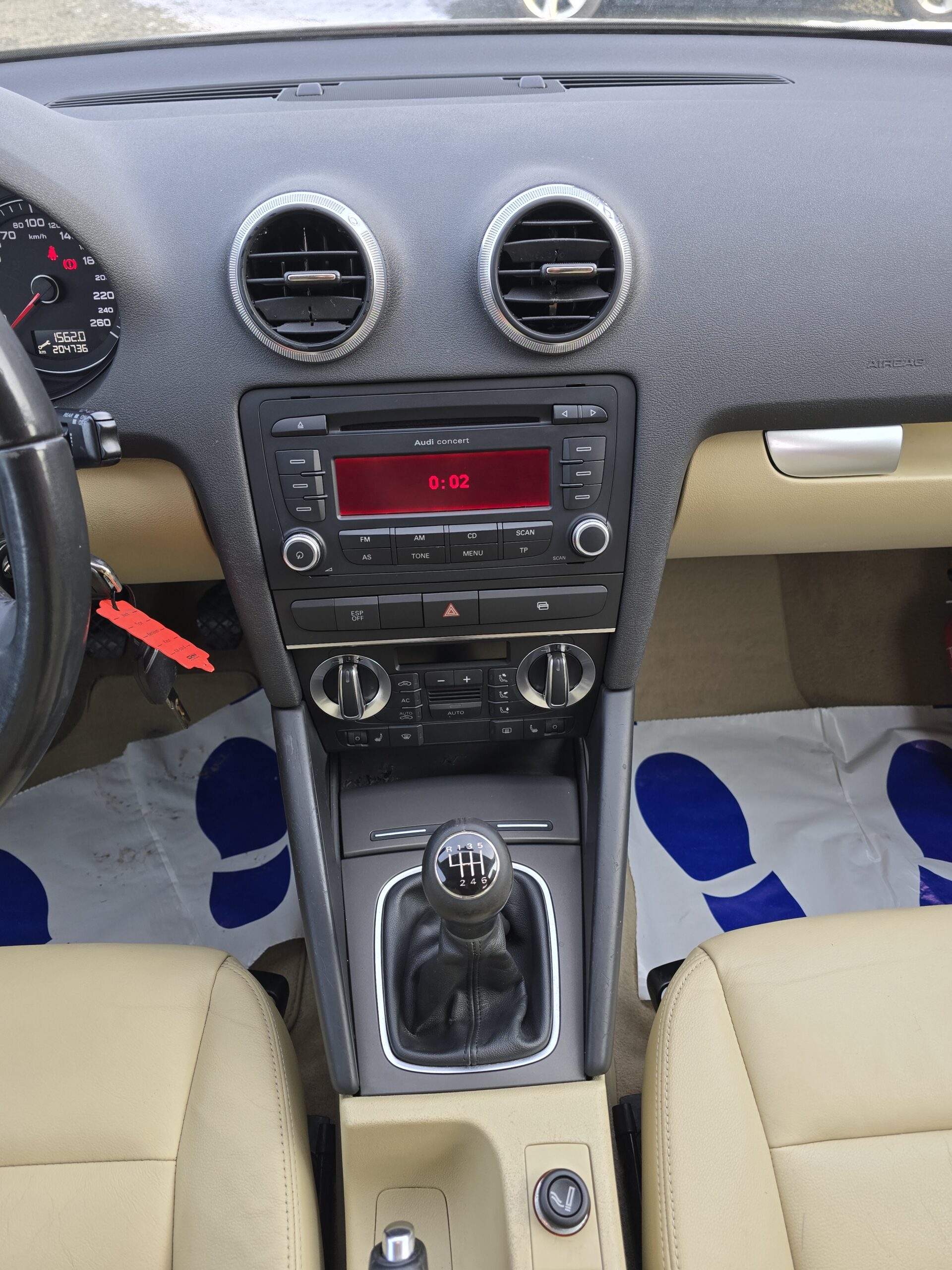 
								Audi A3 8p 2.0 TDI Ideał! full									