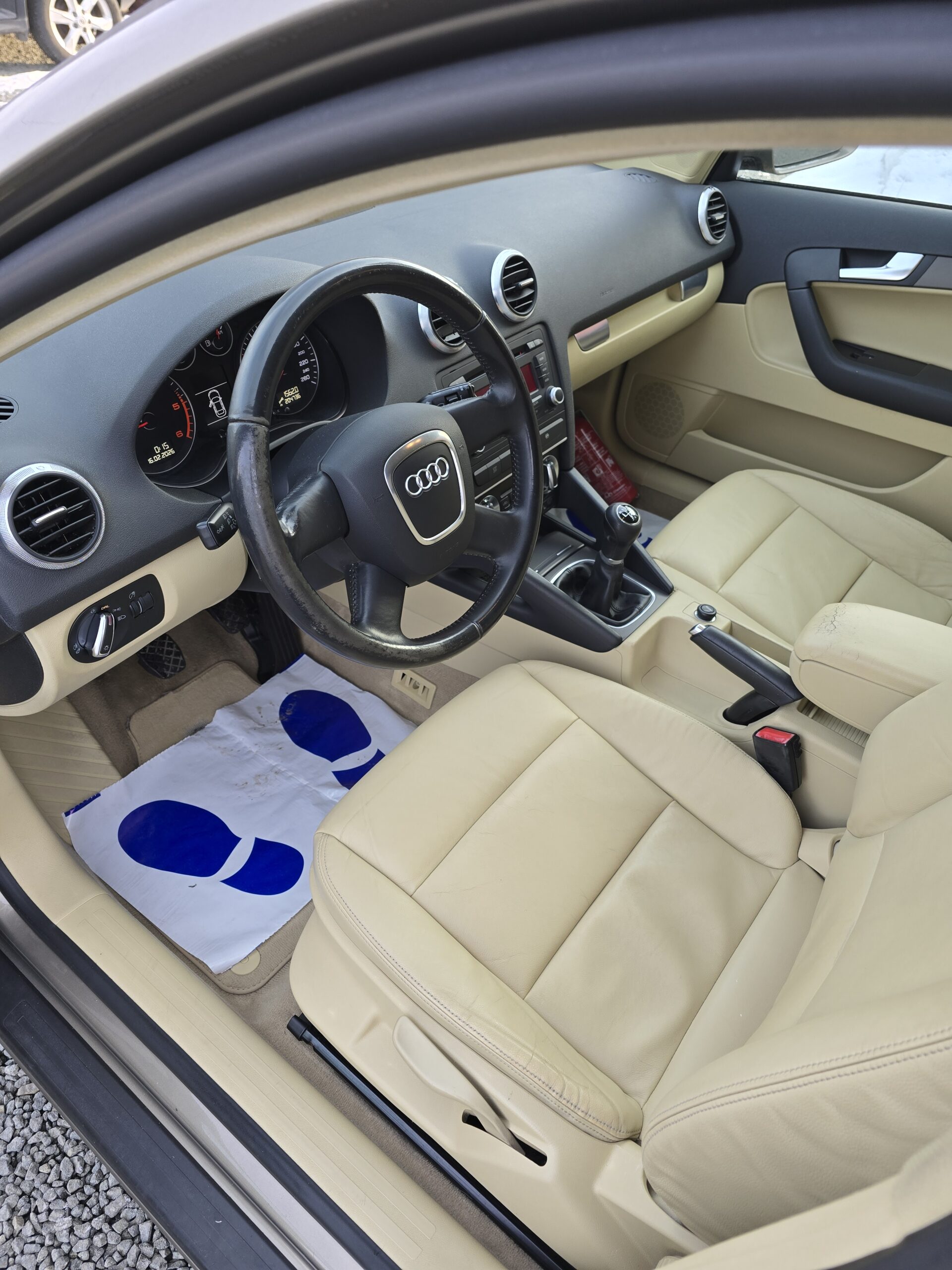 
								Audi A3 8p 2.0 TDI Ideał! full									