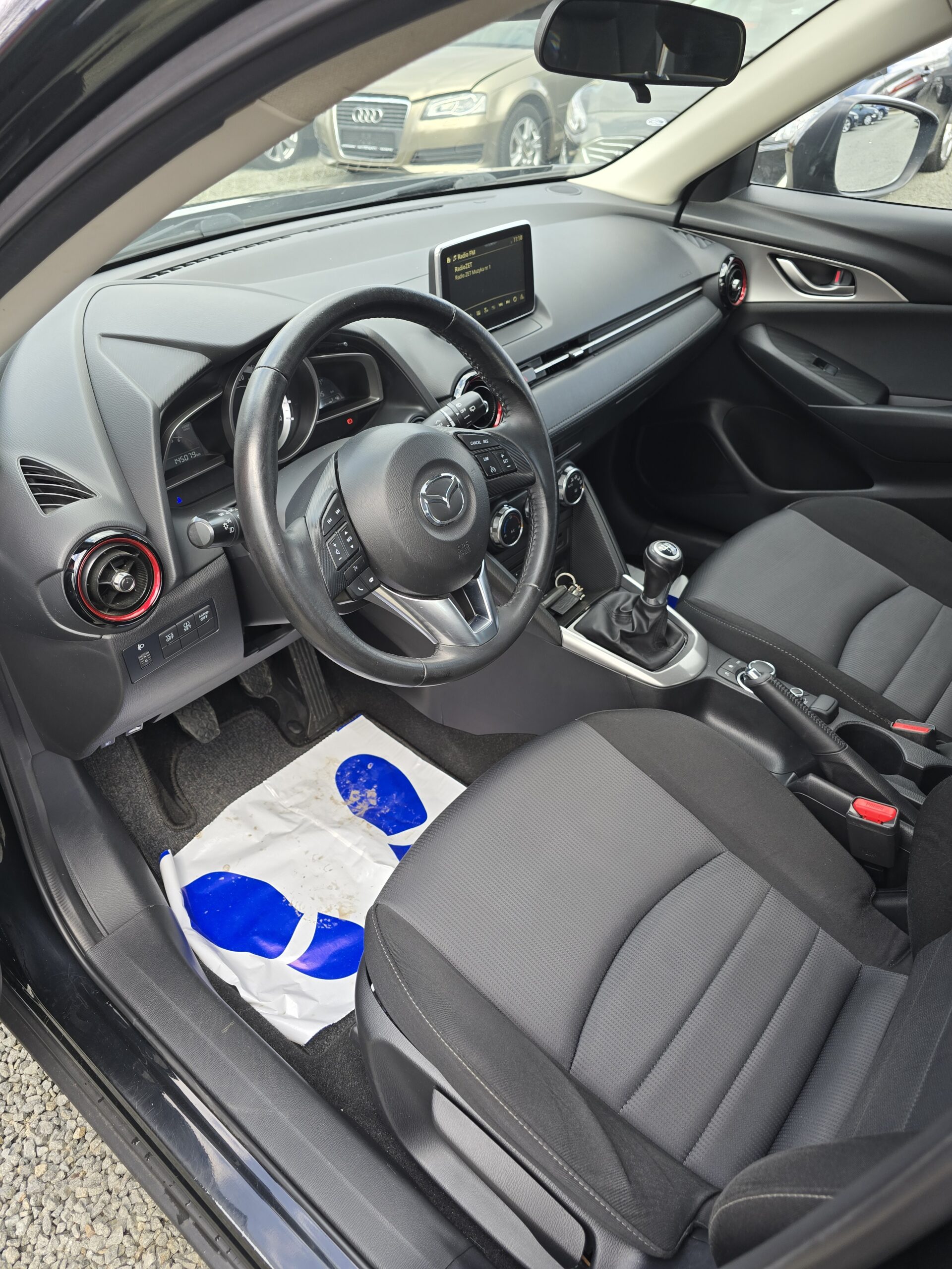 
								Mazda Cx-3 2.0 Skyactiv full									