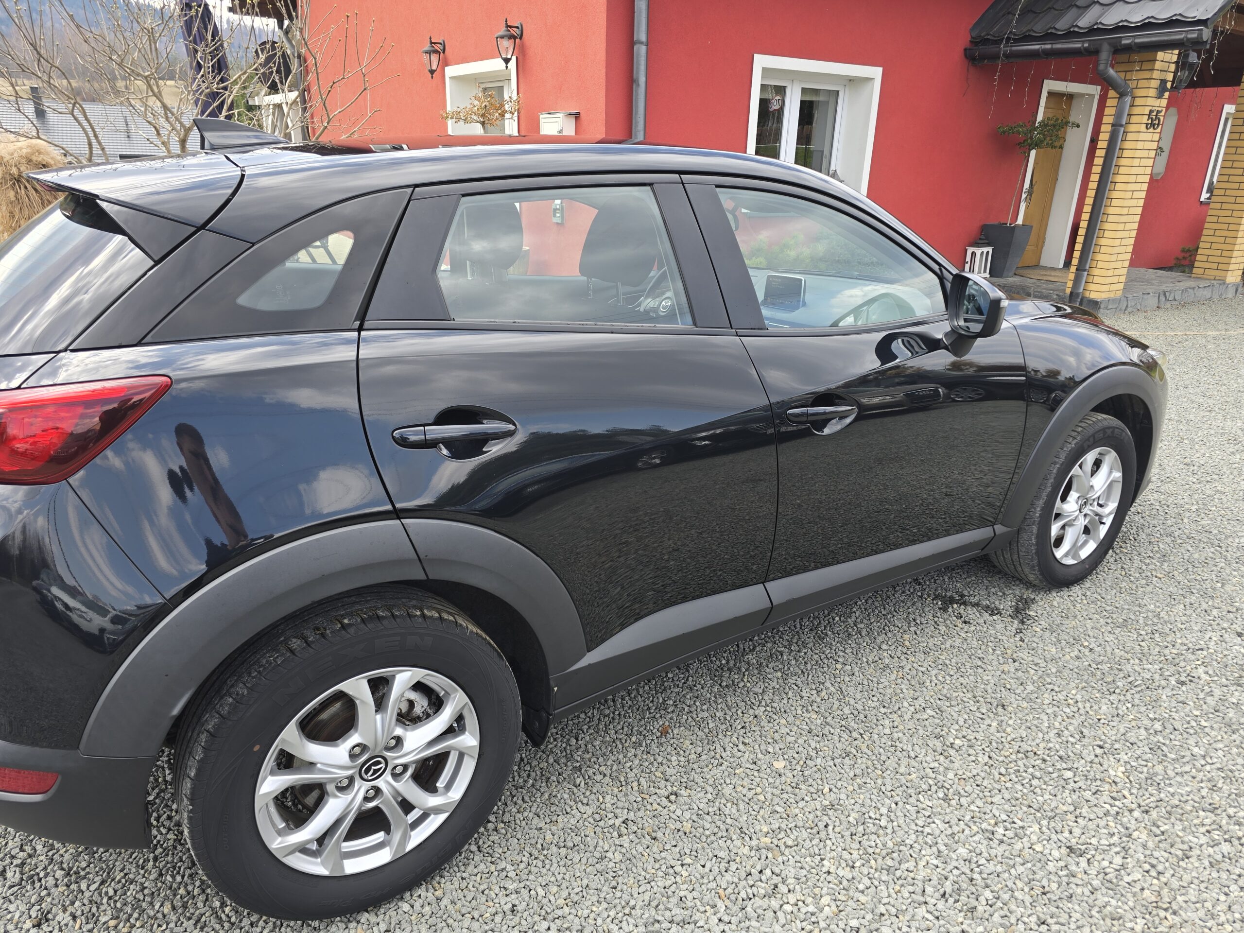 
								Mazda Cx-3 2.0 Skyactiv full									