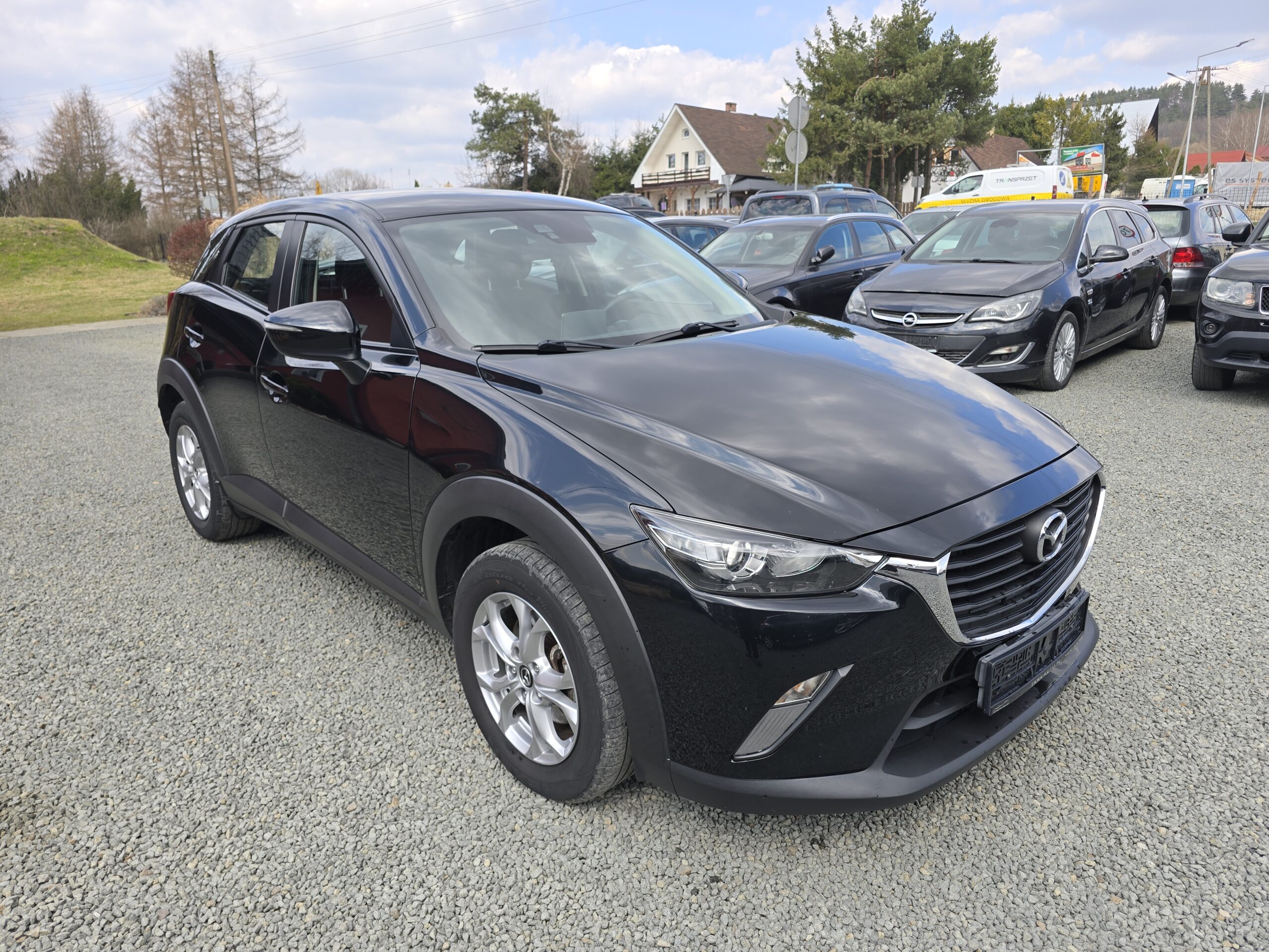 
								Mazda Cx-3 2.0 Skyactiv full									