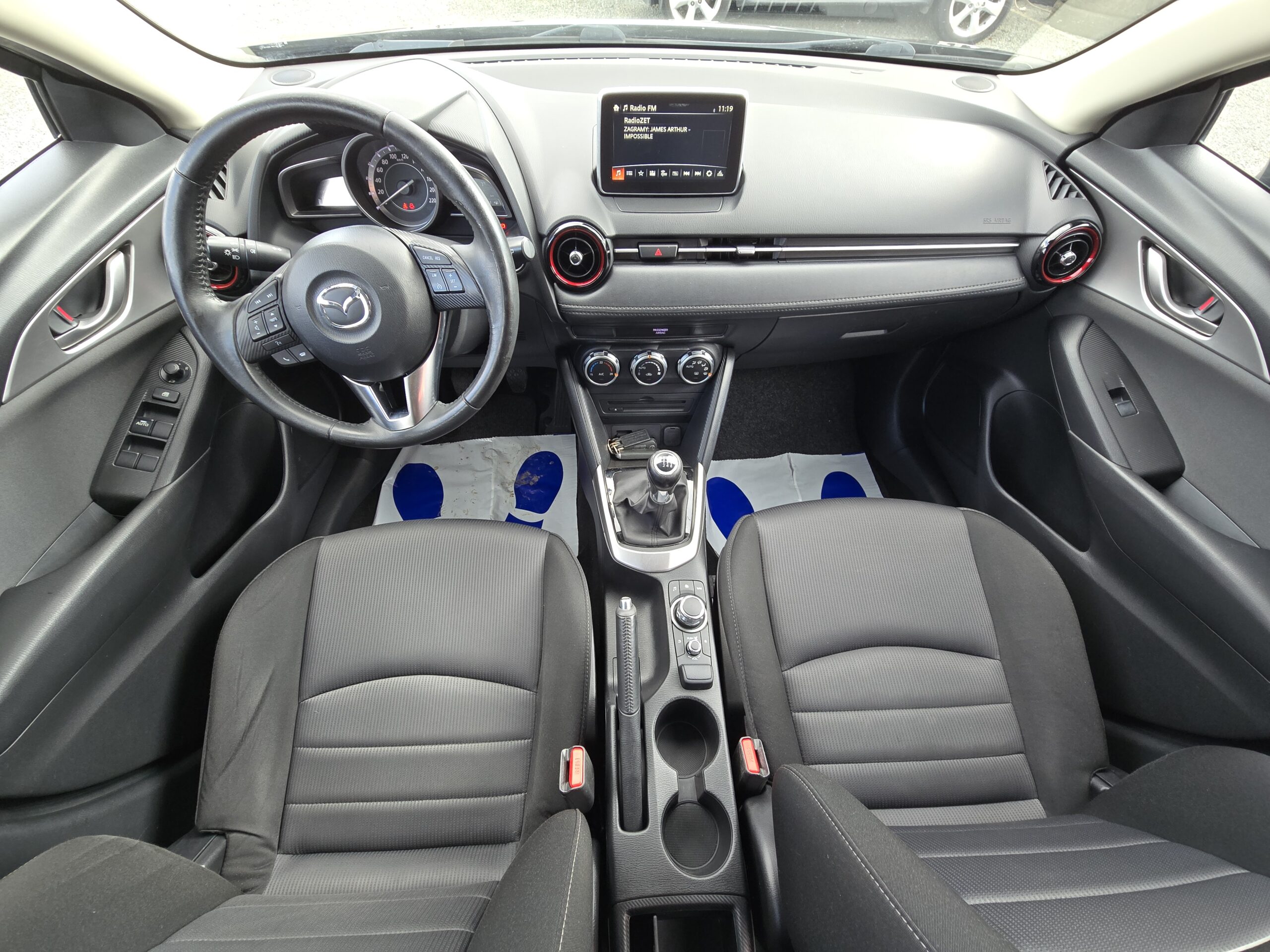 
								Mazda Cx-3 2.0 Skyactiv full									