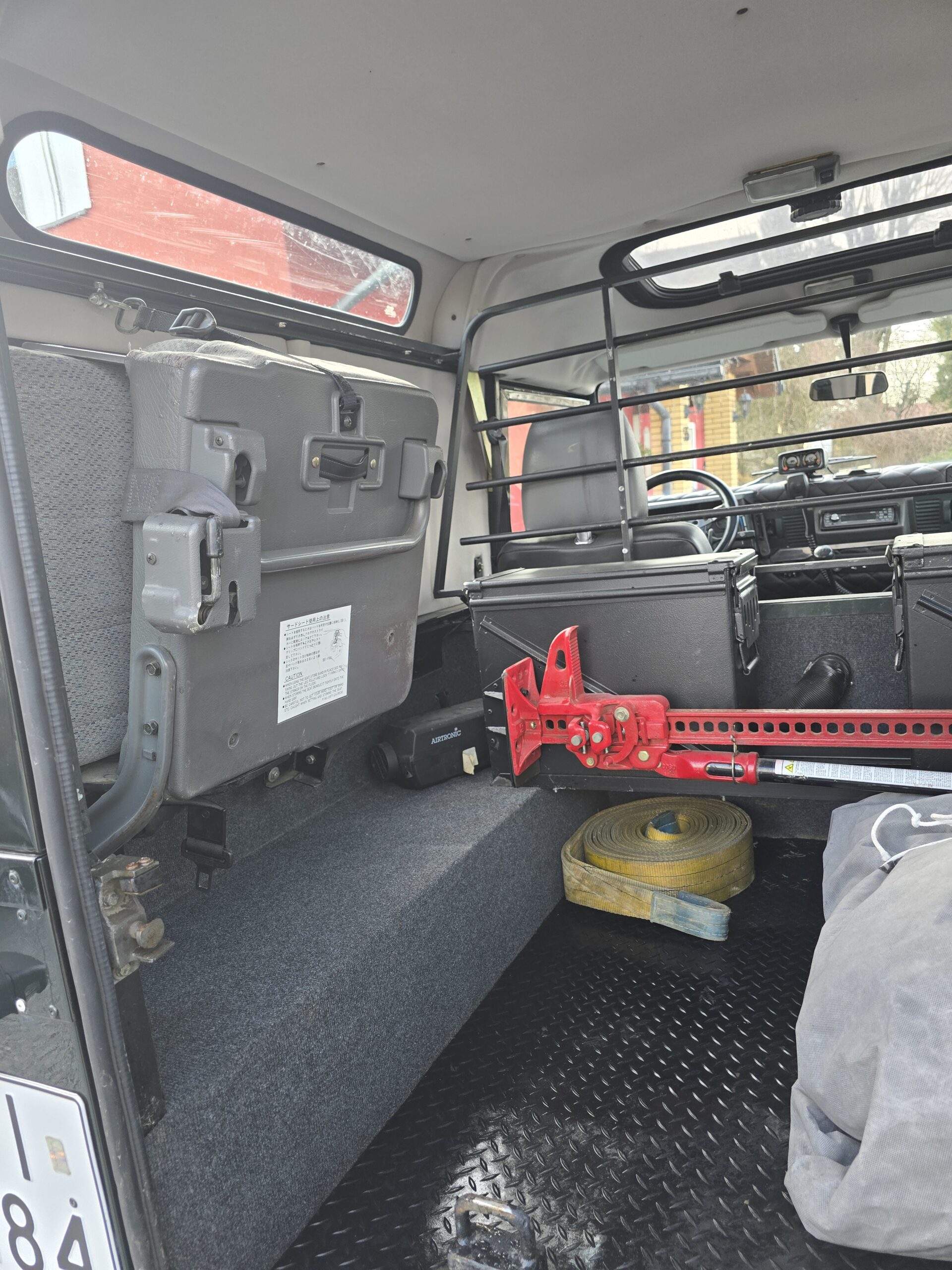 
								Land Rover Defender TD5 full									