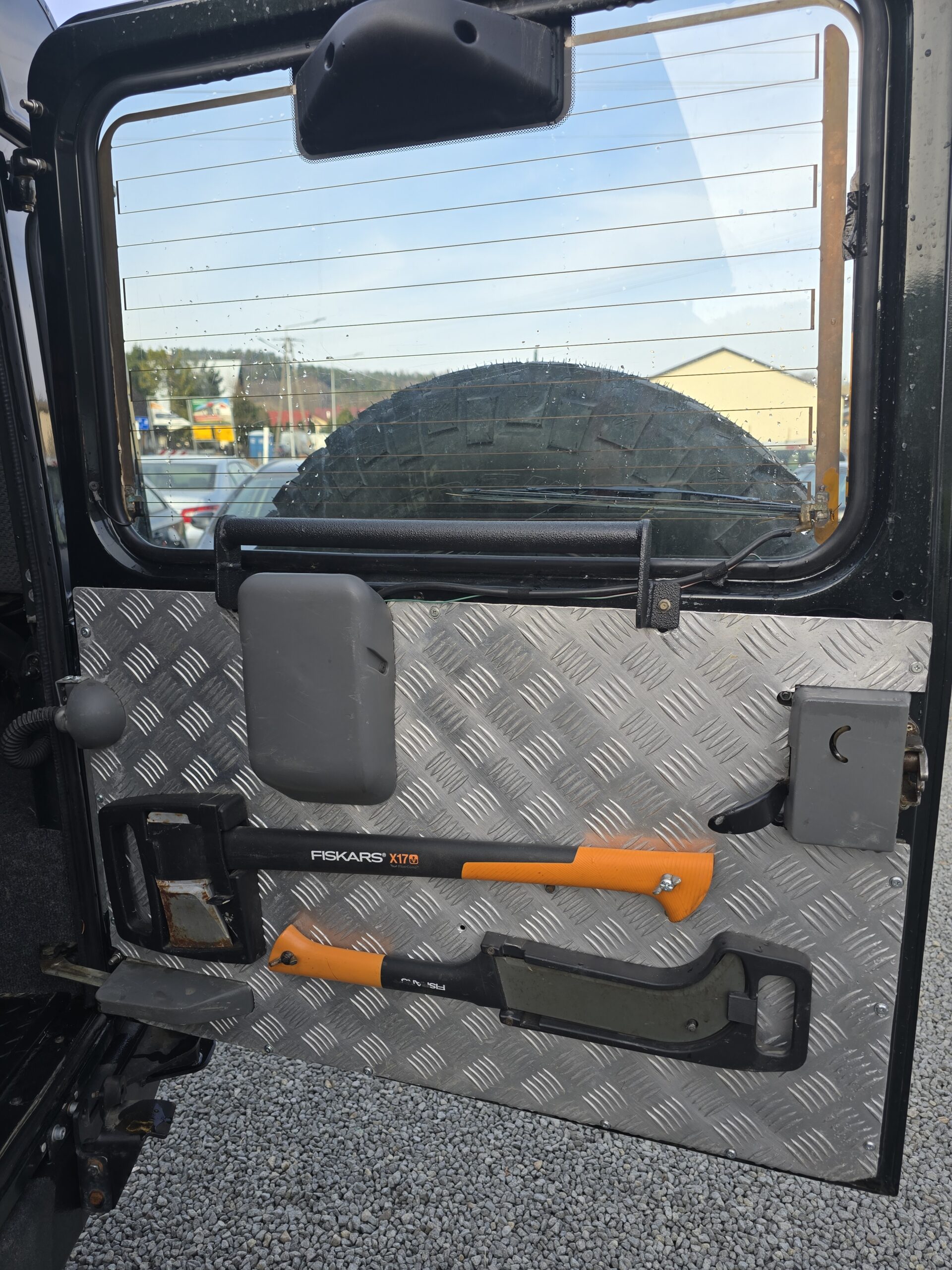 
								Land Rover Defender TD5 full									