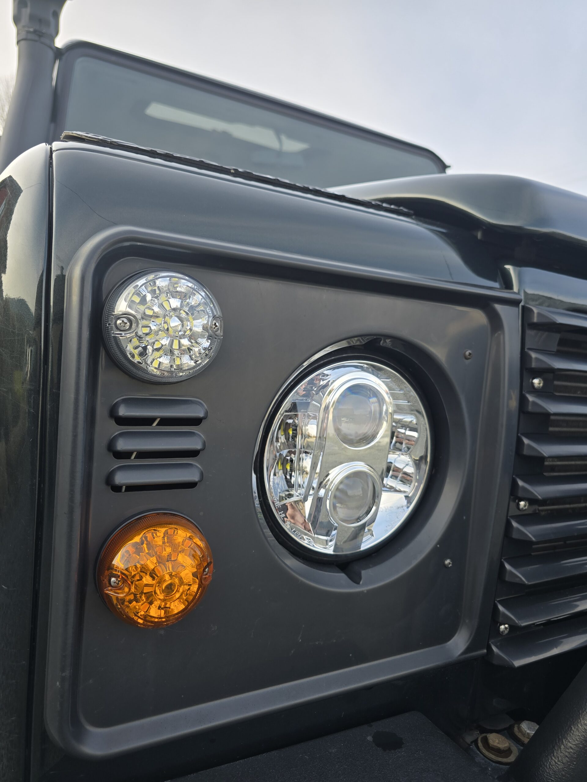 
								Land Rover Defender TD5 full									