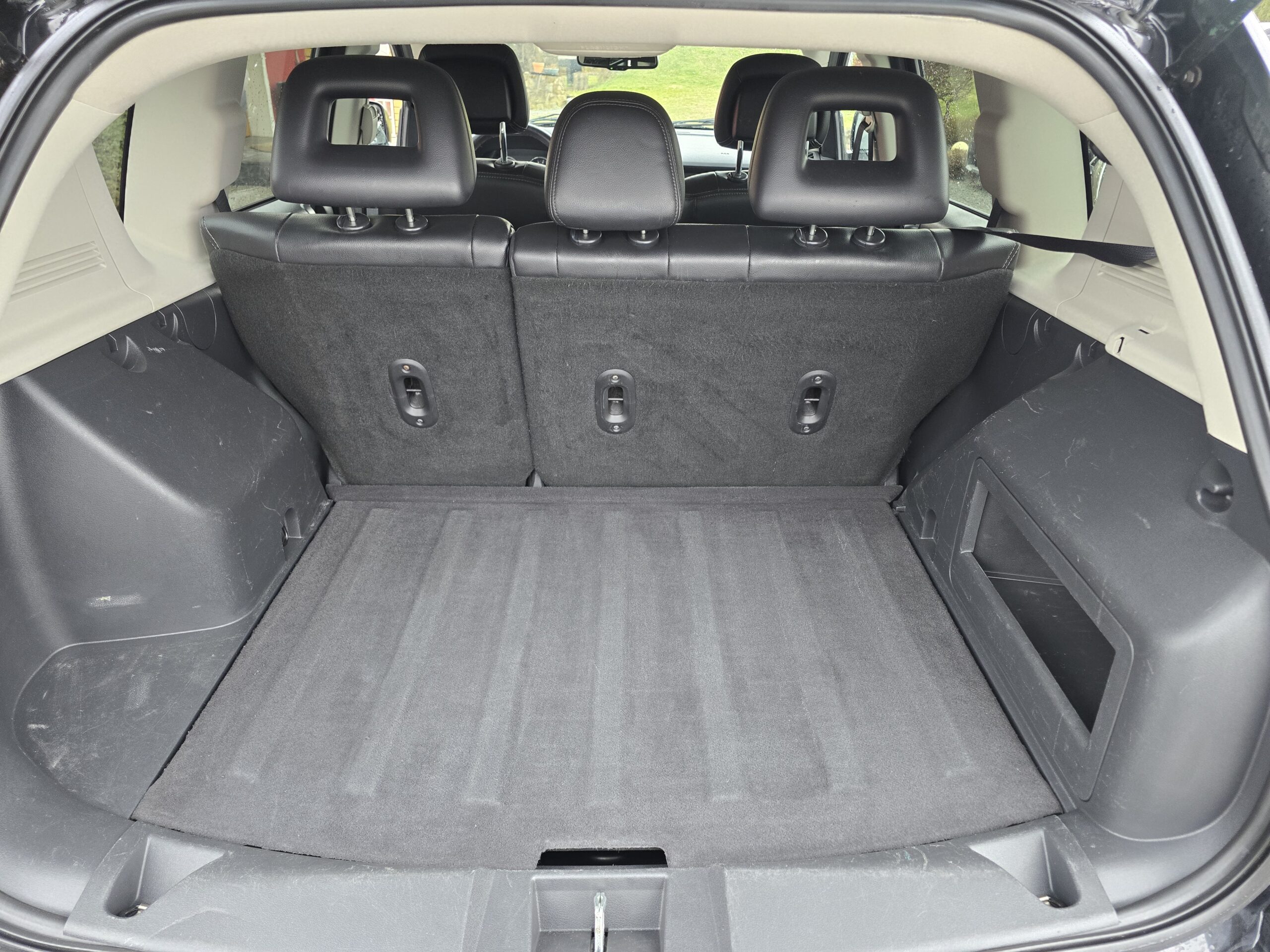 
								Jeep Compass 2.0 16v full									