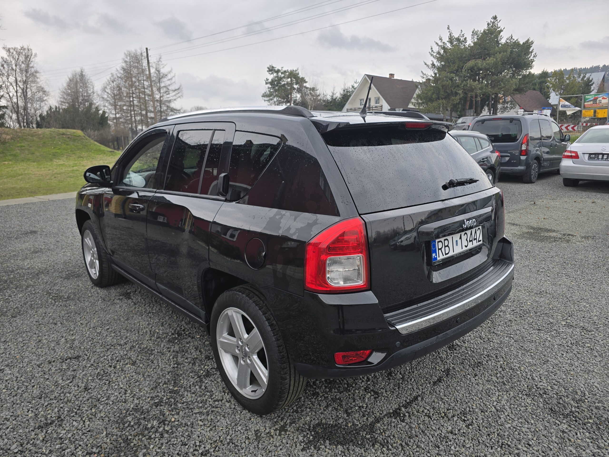 
								Jeep Compass 2.0 16v full									