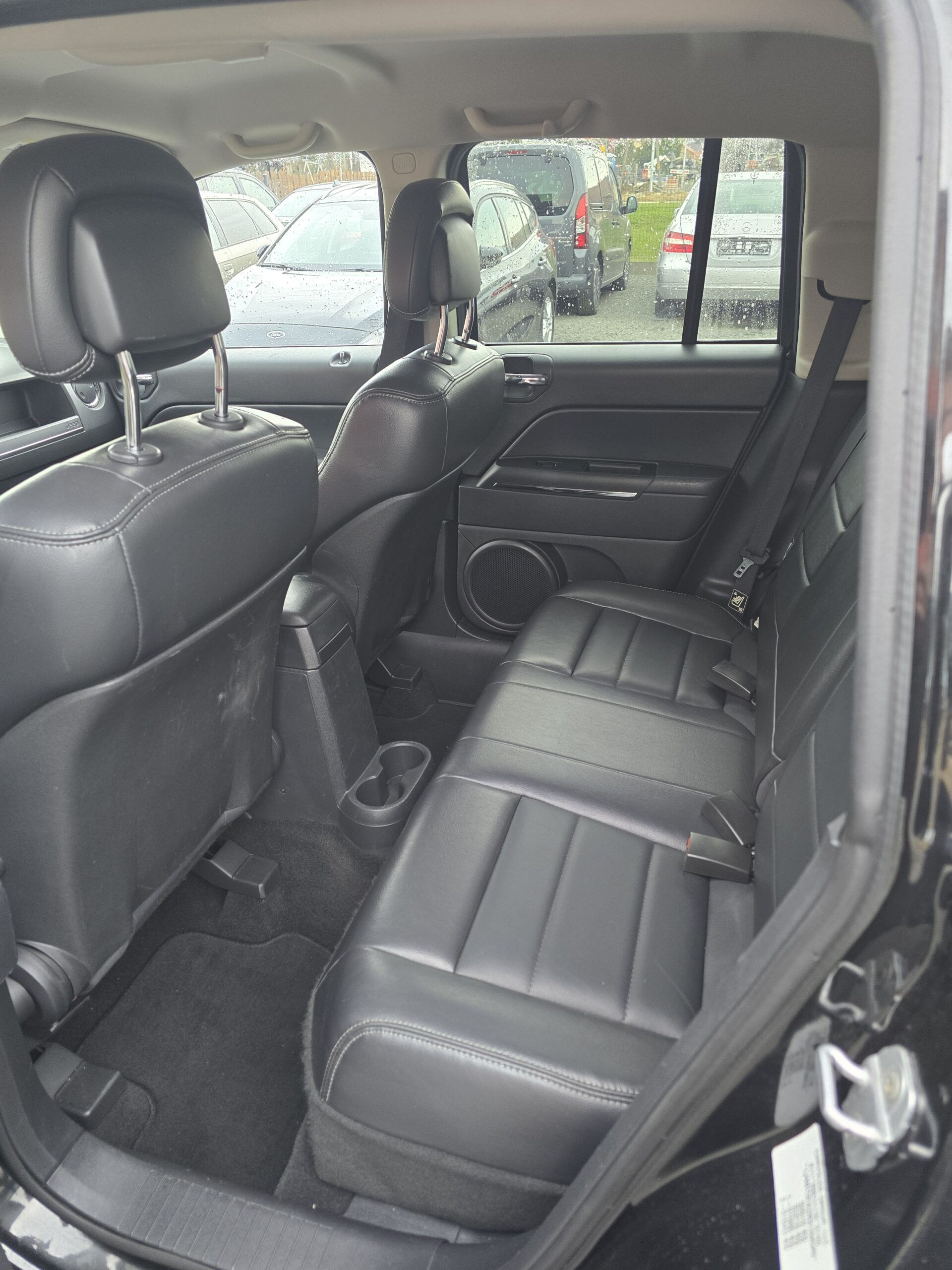 
								Jeep Compass 2.0 16v full									