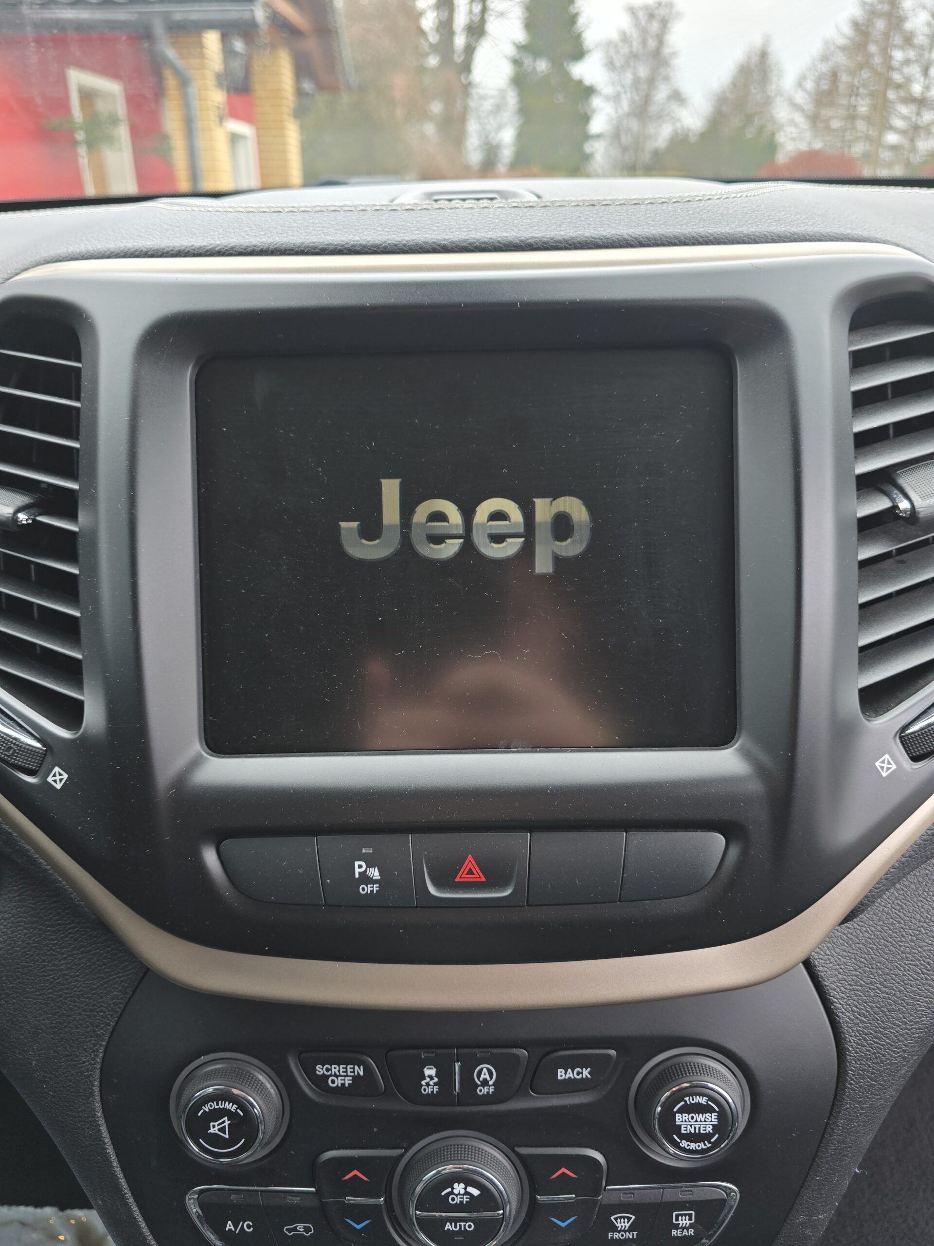
								Jeep Cherokee 2.0 CRD 4X4 full									