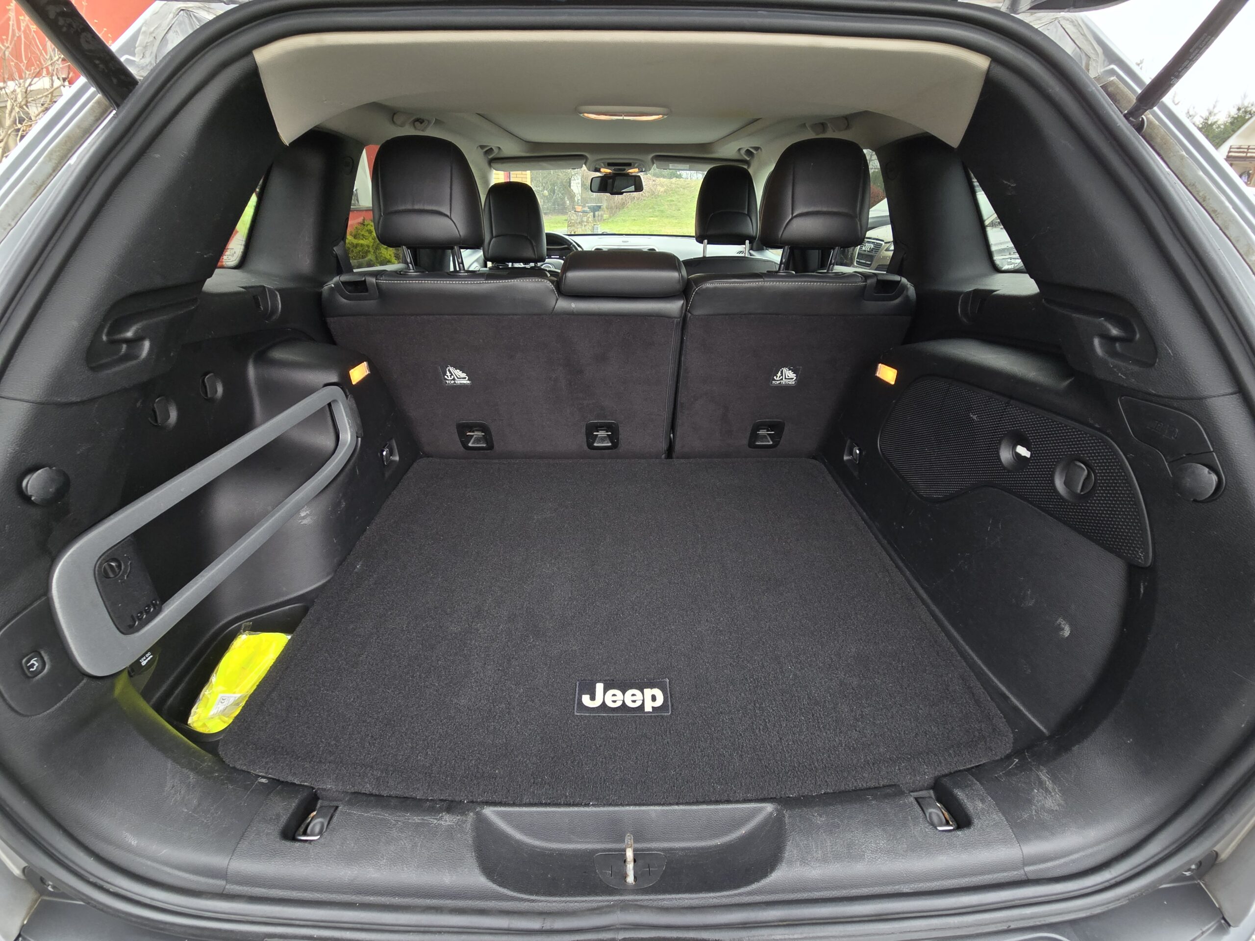 
								Jeep Cherokee 2.0 CRD 4X4 full									