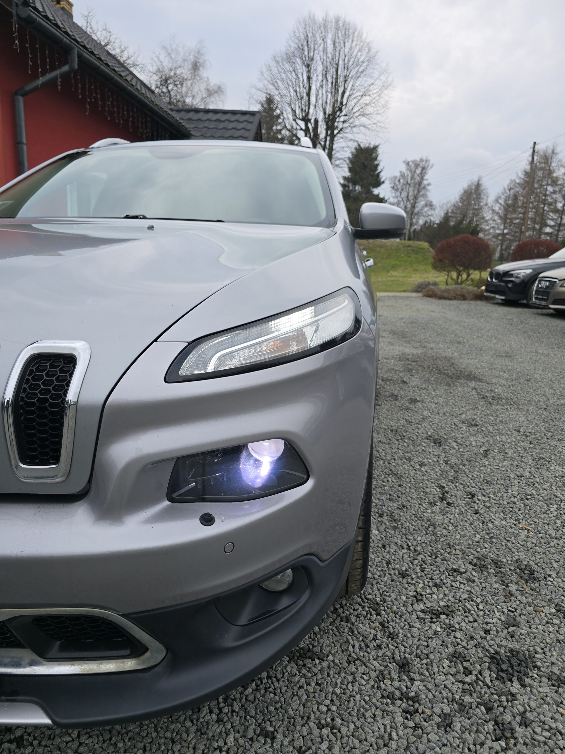 
								Jeep Cherokee 2.0 CRD 4X4 full									