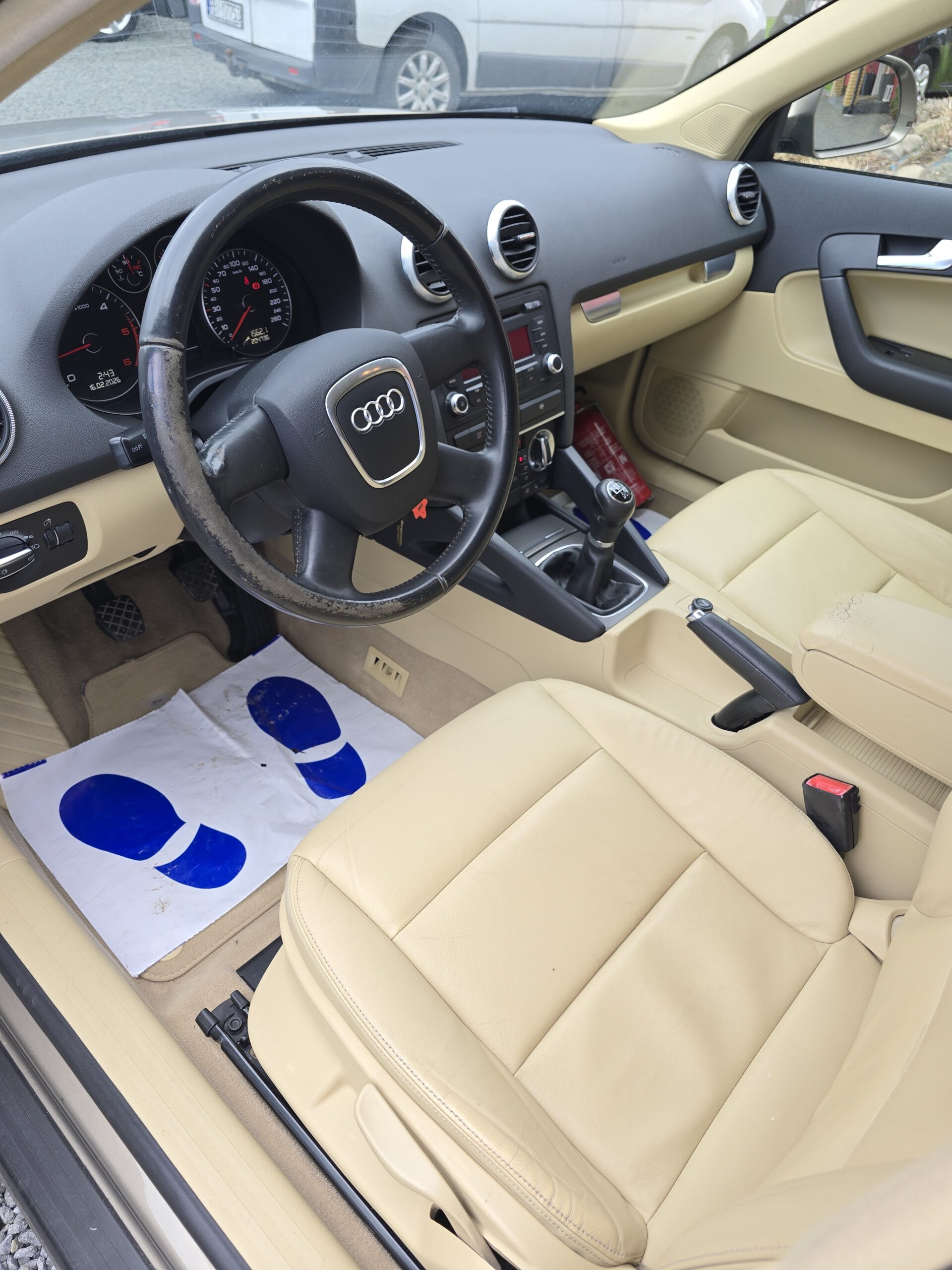 
								Audi A3 8p 2.0 TDI Ideał! full									