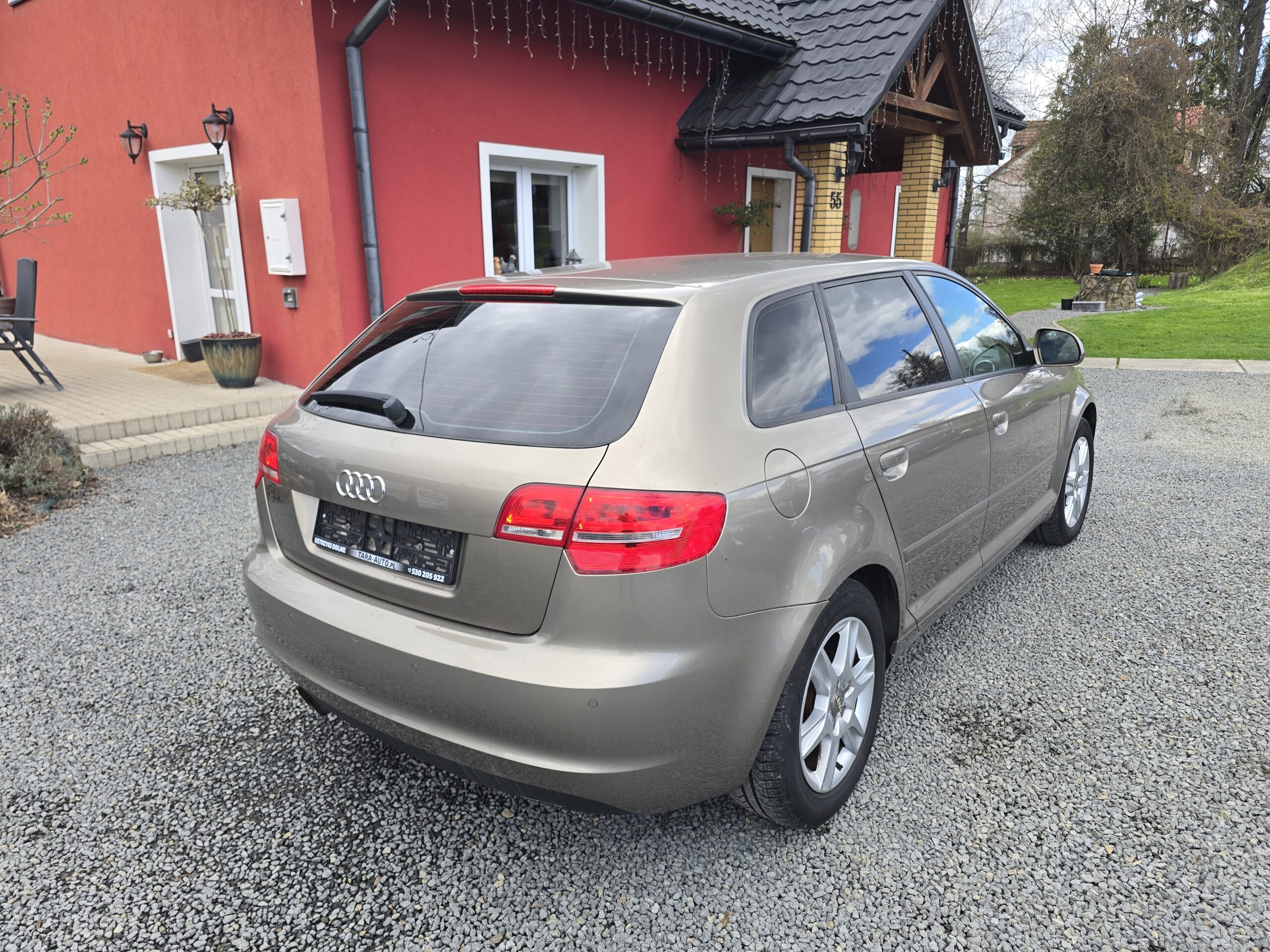 
								Audi A3 8p 2.0 TDI Ideał! full									