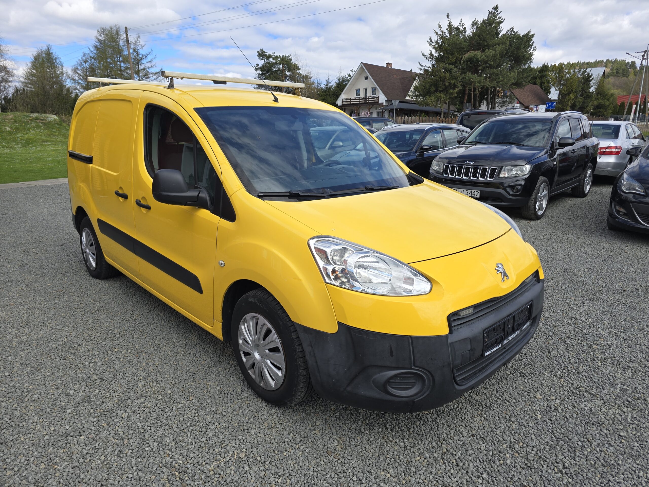 
								Peugeot Partner 1.6 Ehdi dostawczy full									