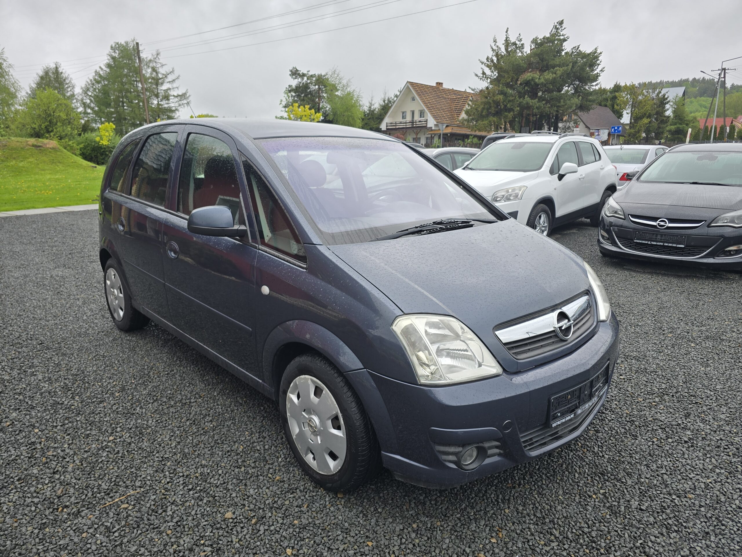 
								Opel Meriva 1.3 CDTI 80.000Km full									