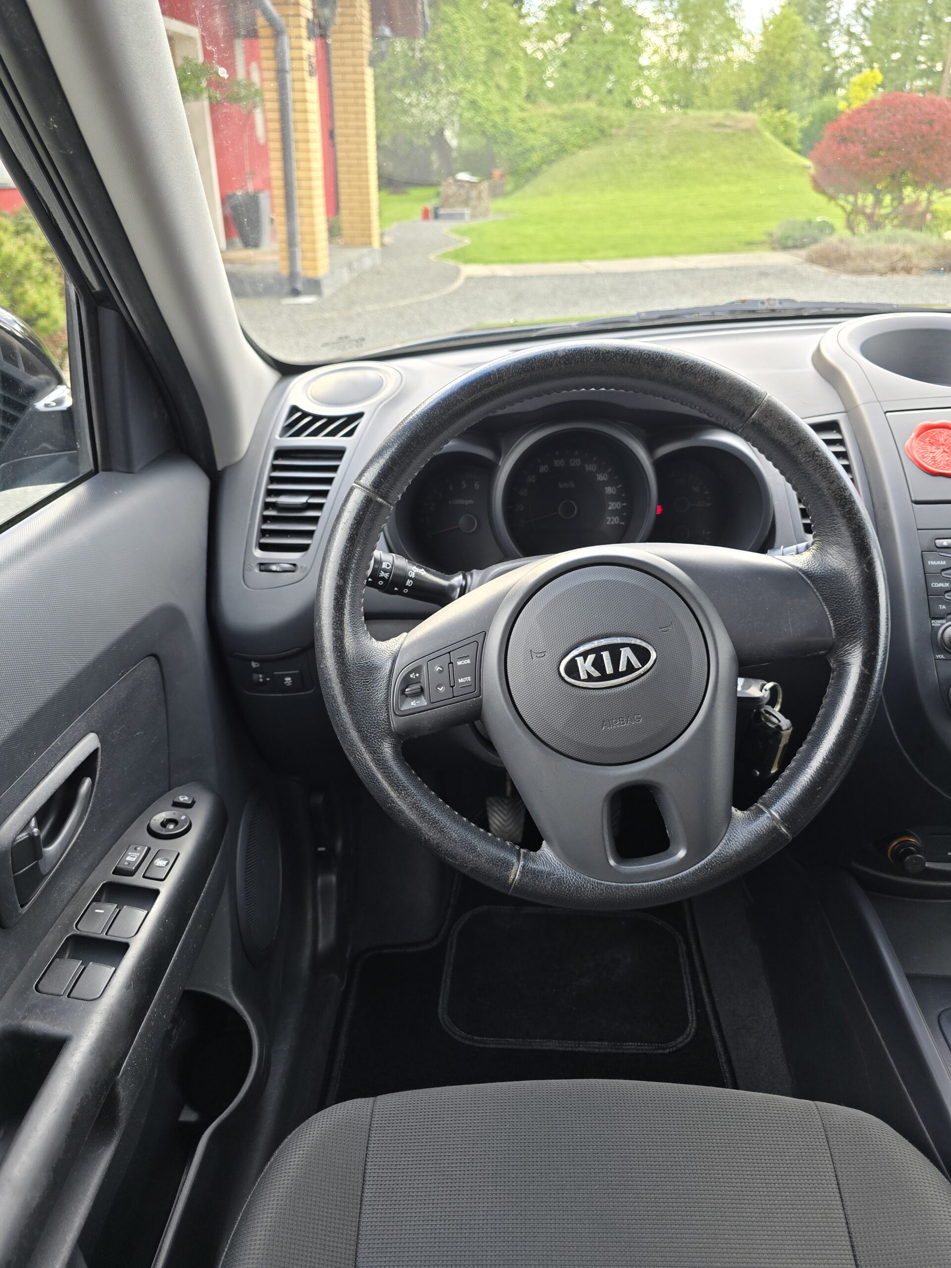 
								Kia Soul 1.6CRDI full									