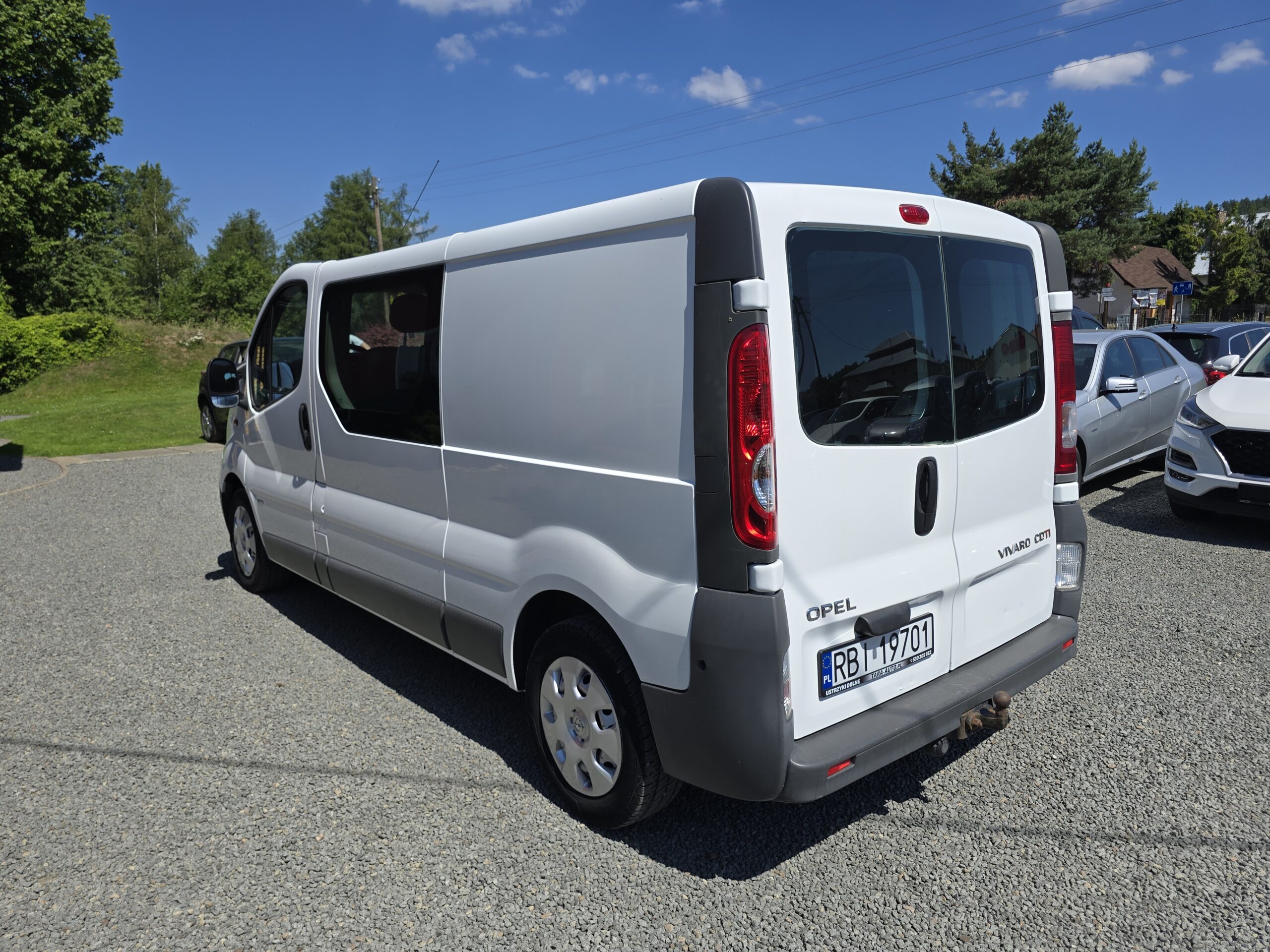 
								Opel Vivaro 2.0CDTI Brygadówka 6os full									