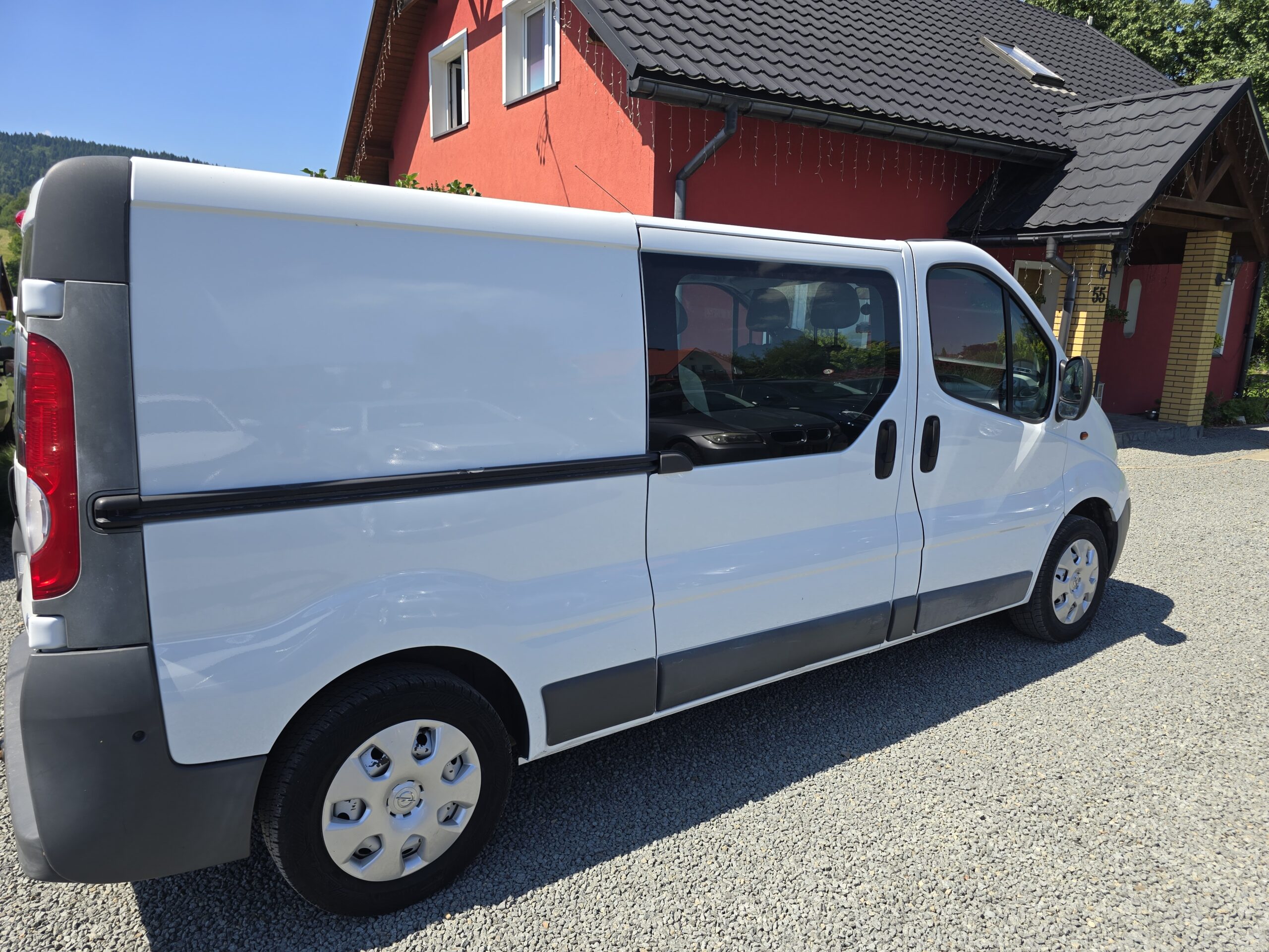 
								Opel Vivaro 2.0CDTI Brygadówka 6os full									