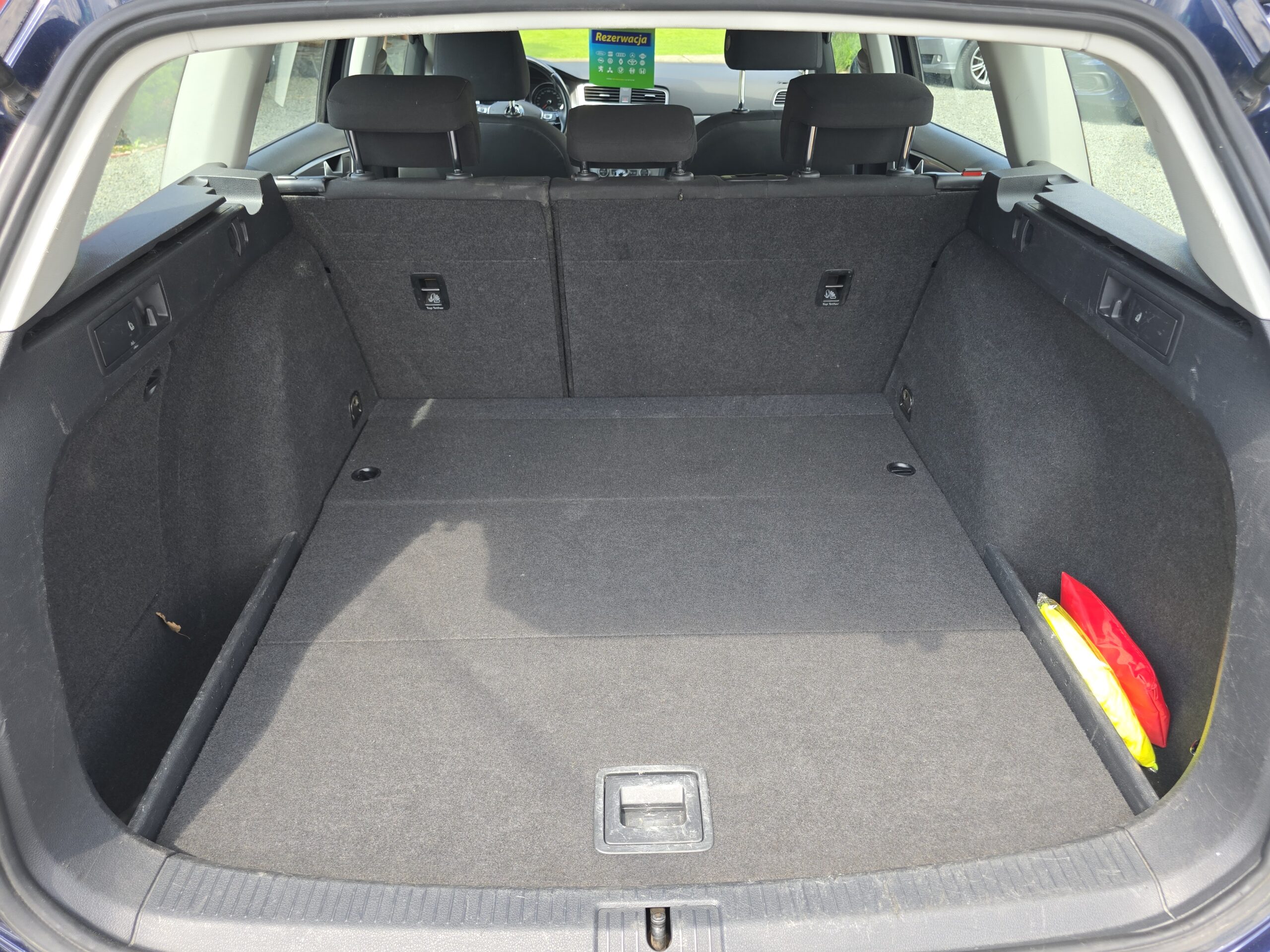 
								Volkswagen Golf VII 1.6 Tdi 2015r. full									