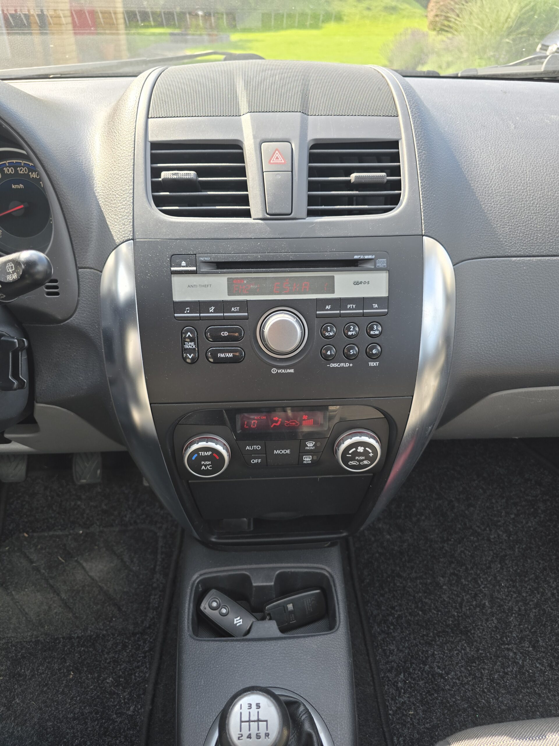 
								Suzuki Sx4 2.0d 2011 full									