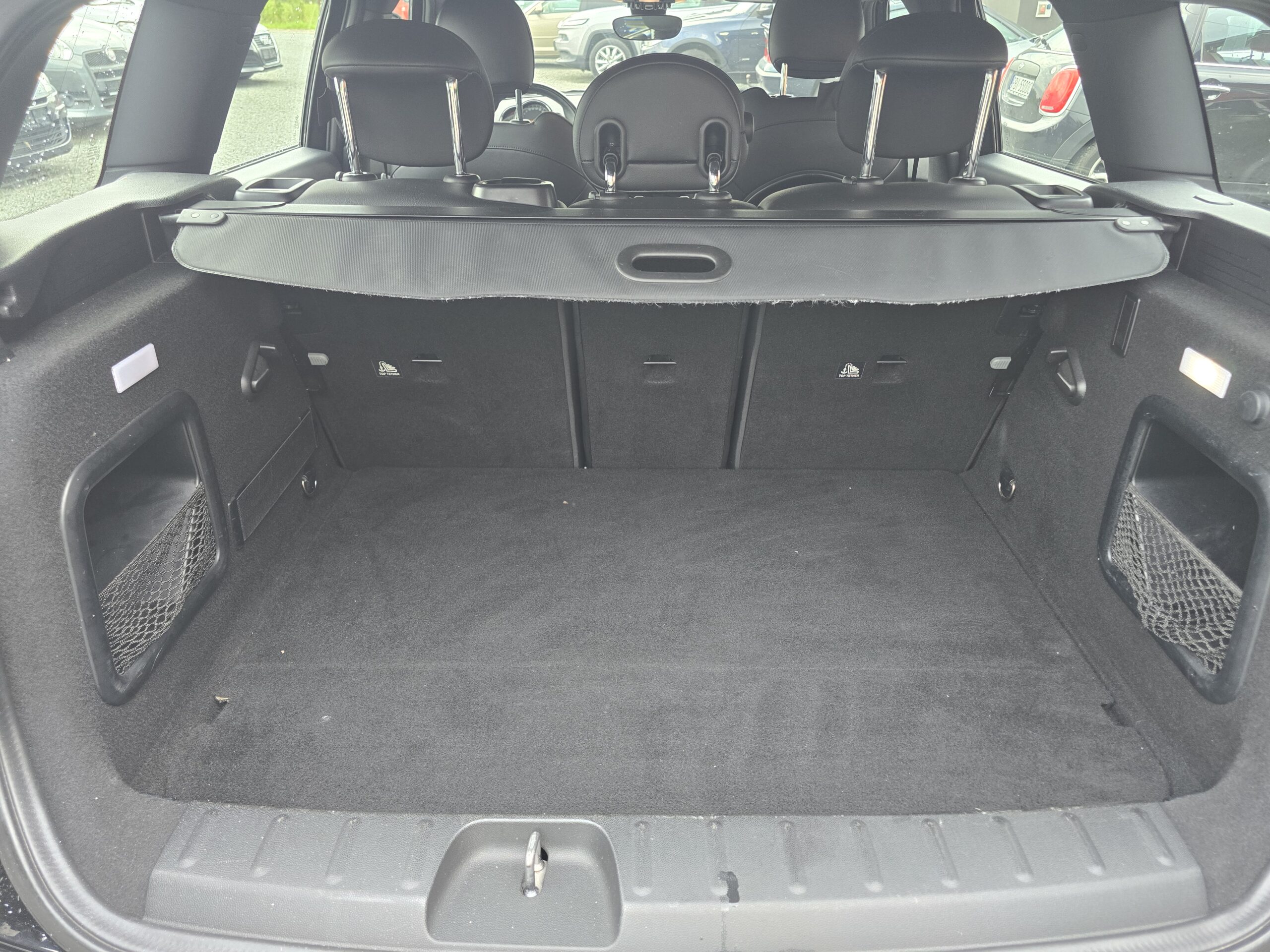 
								Mini Clubman 2.0d automat full									