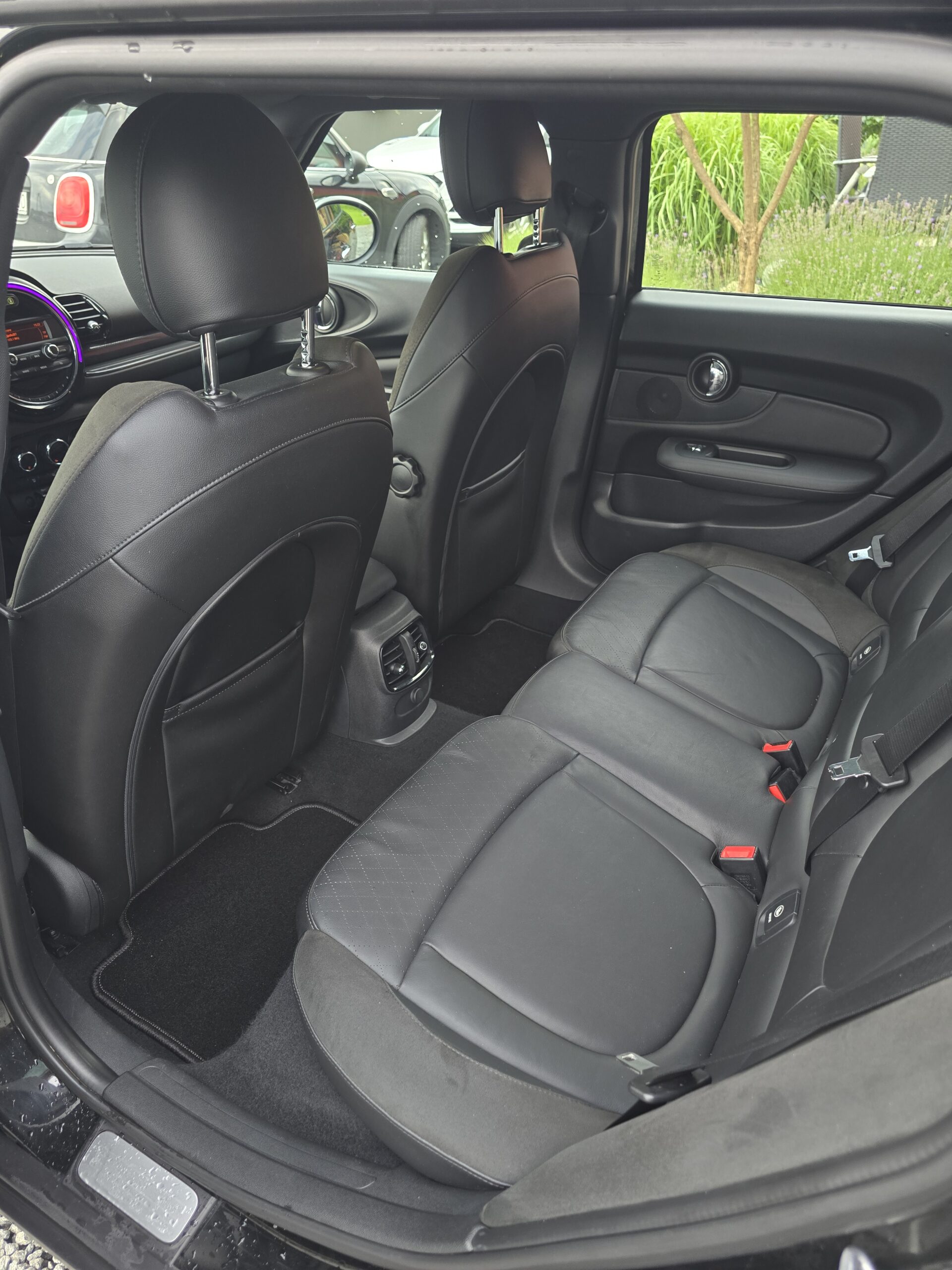 
								Mini Clubman 2.0d automat full									