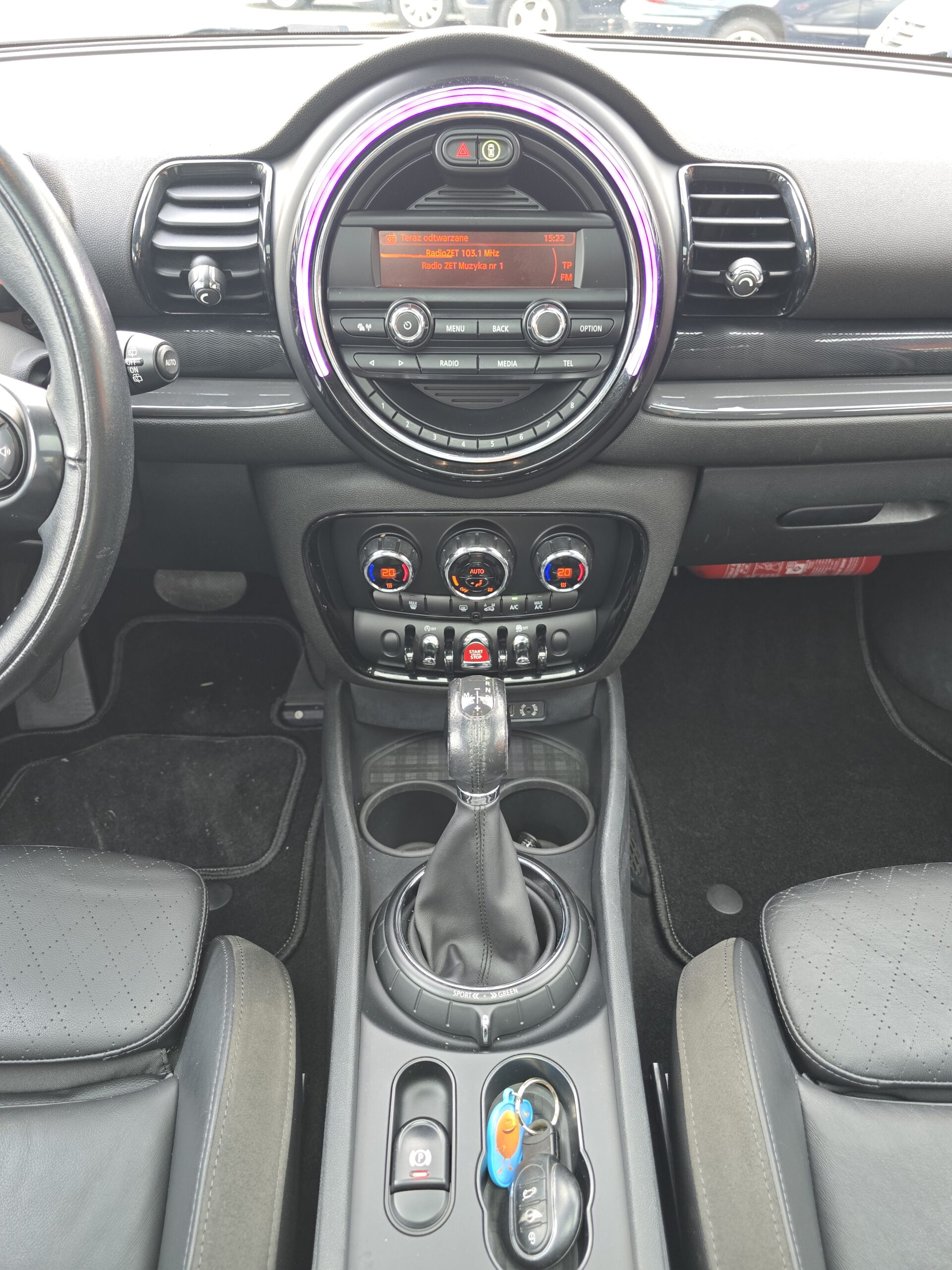
								Mini Clubman 2.0d automat full									
